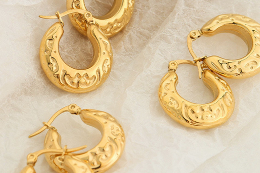 Are Stainless Steel Earrings Good for Sensitive Ears?