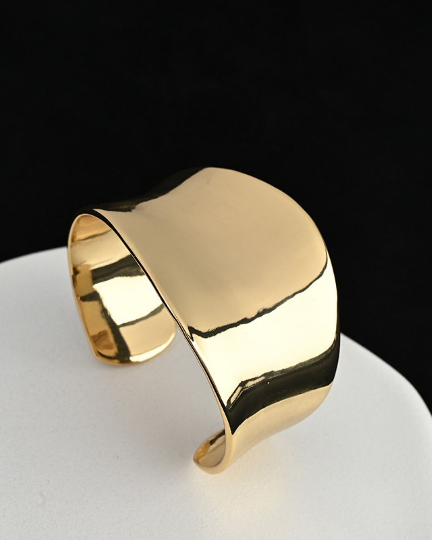 Gold Tide Mirror Bangle