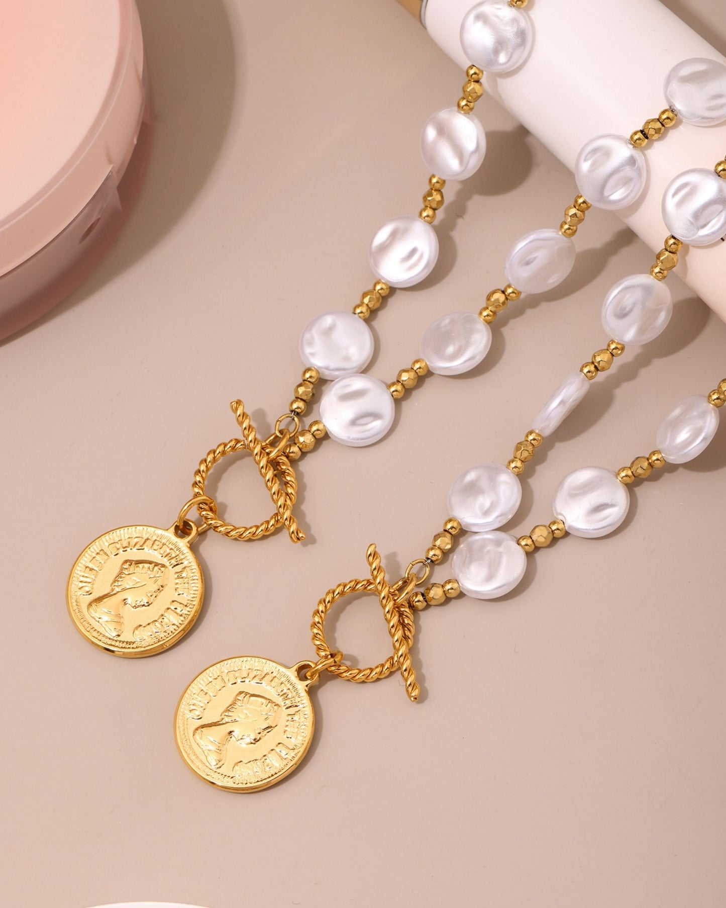 Gold Elizabethan Necklace
