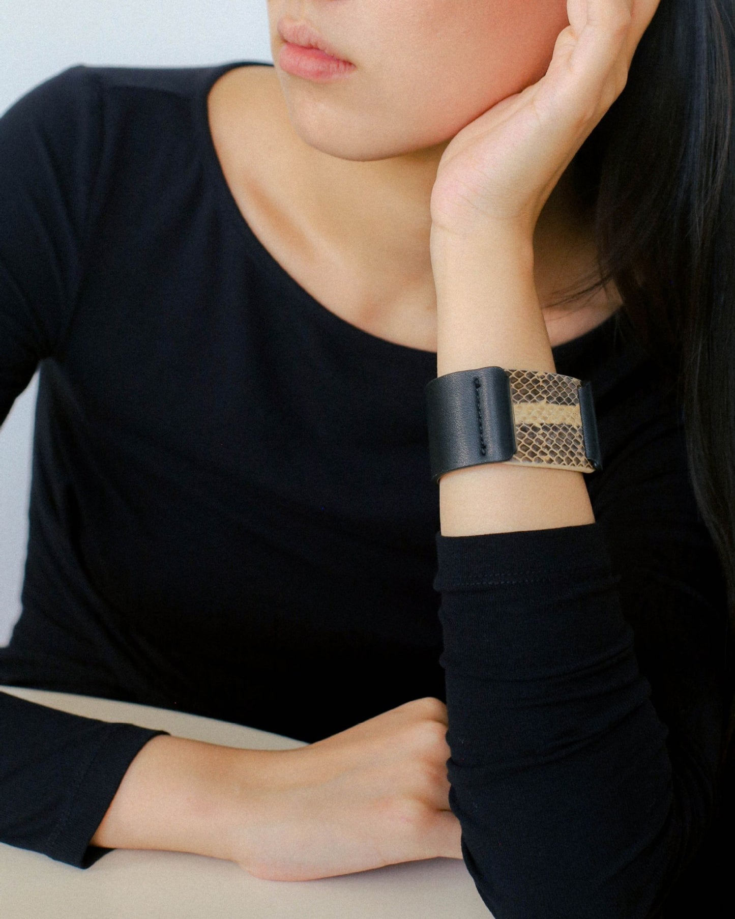 Black_Snakeline_Strap_Bangle_2