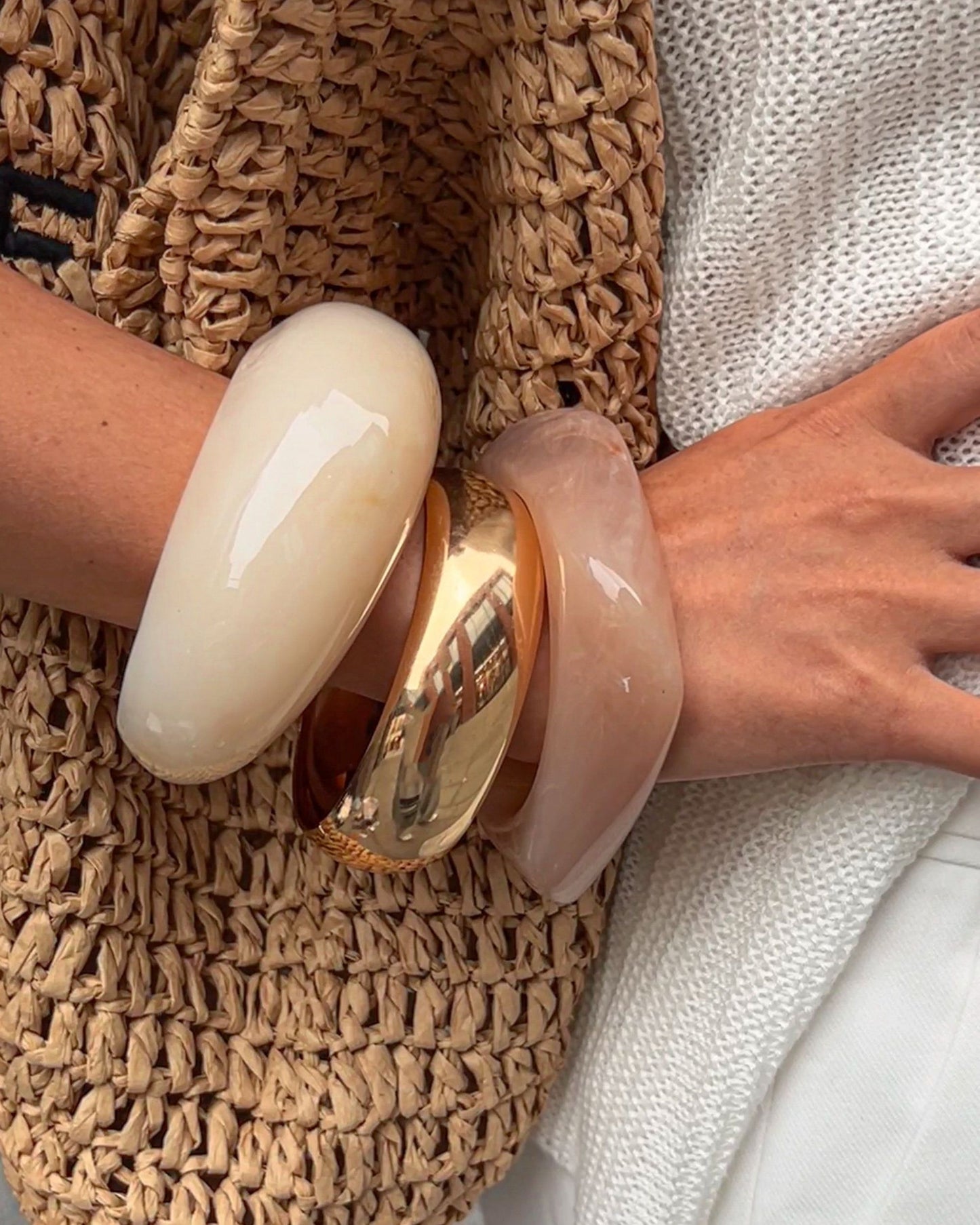 Clara_Pearl_Bangle_2