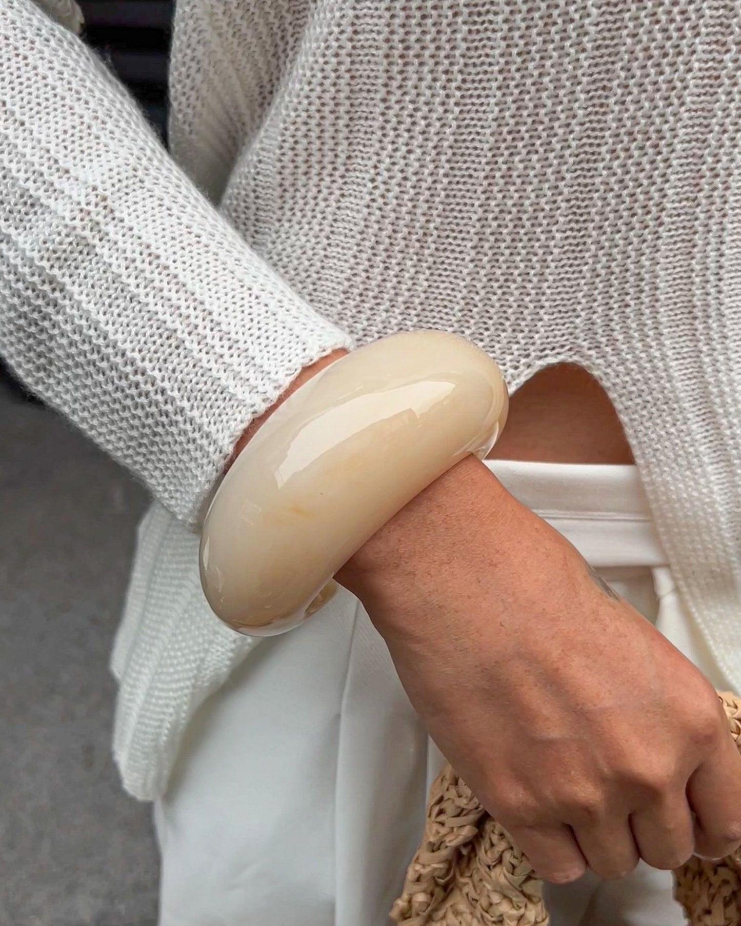 Clara_Pearl_Bangle_3