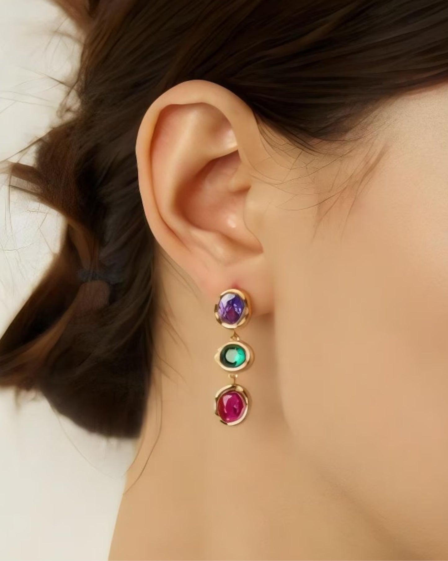 Gold_Aluna_Prism_Earrings_8