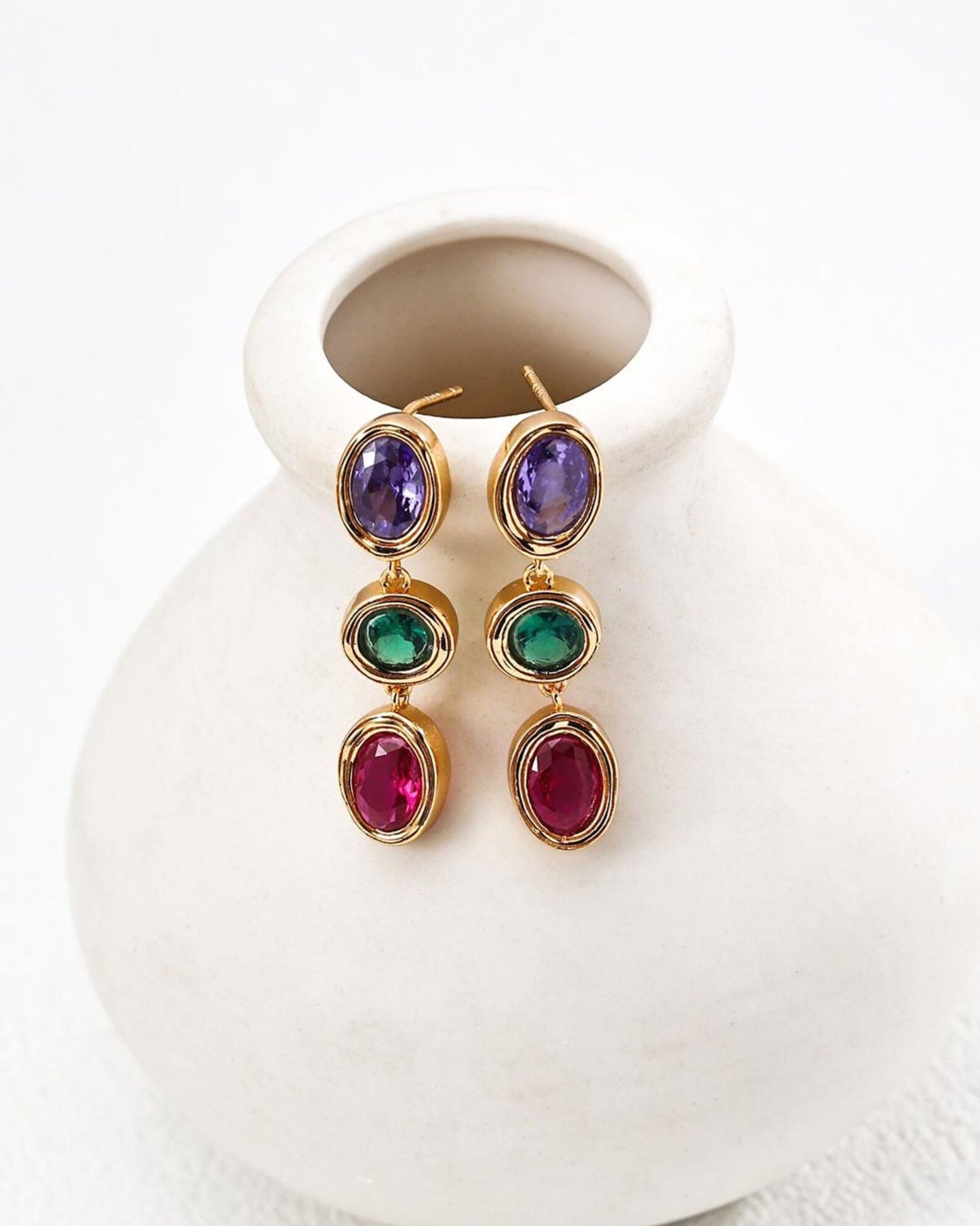 Gold_Aluna_Prism_Earrings_9