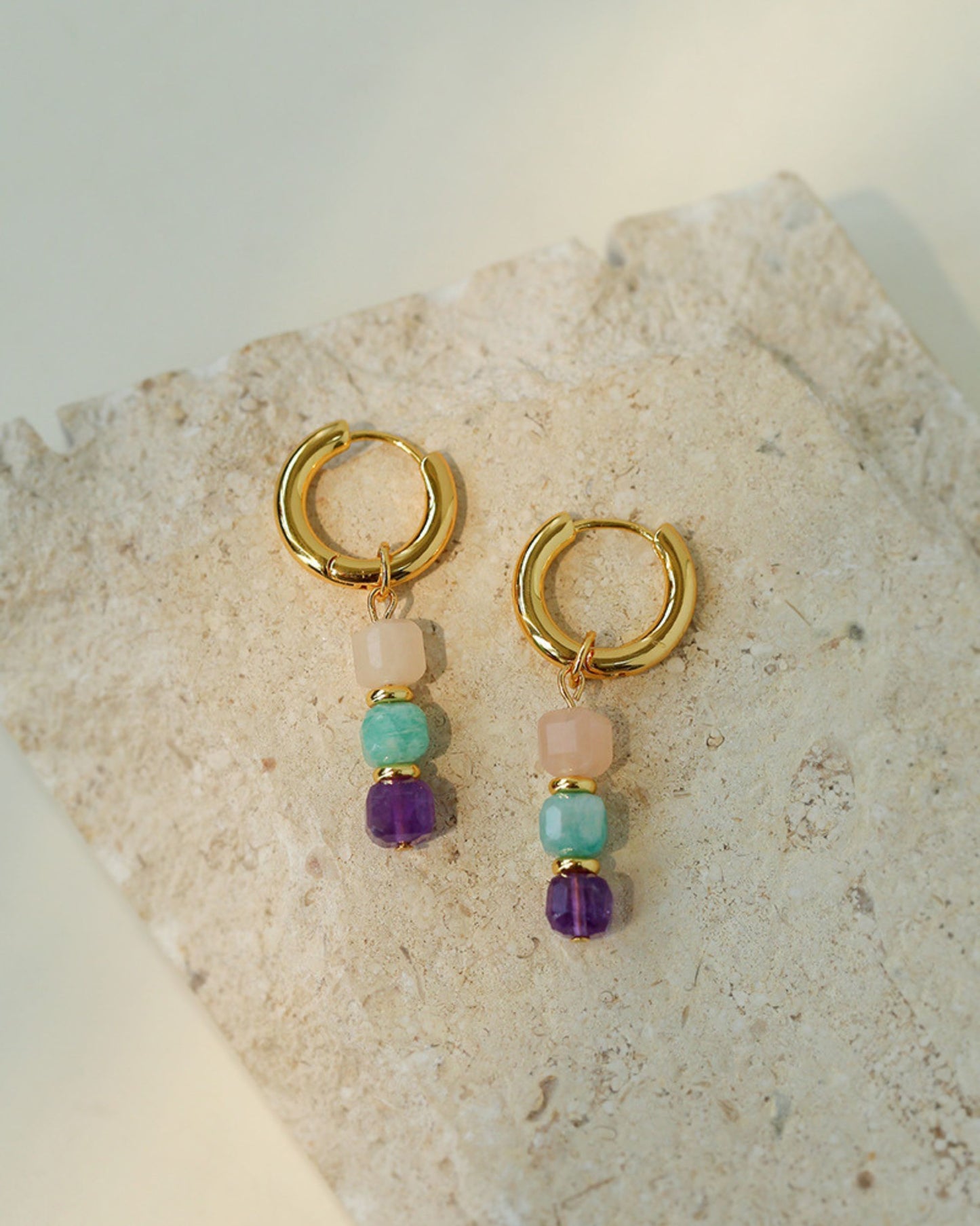 Gold_Aquarelle_Pluie_Drop_Earrings_3