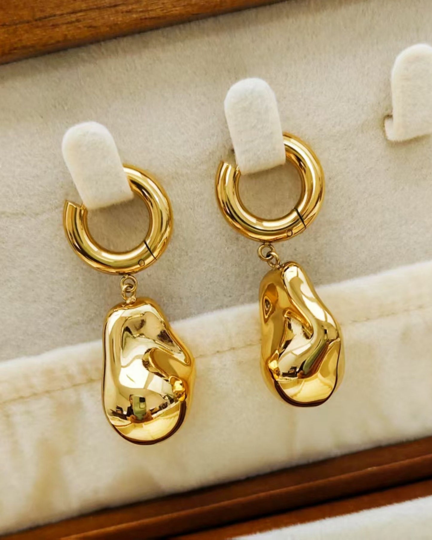 Gold_Ava_Melt_Earrings_3