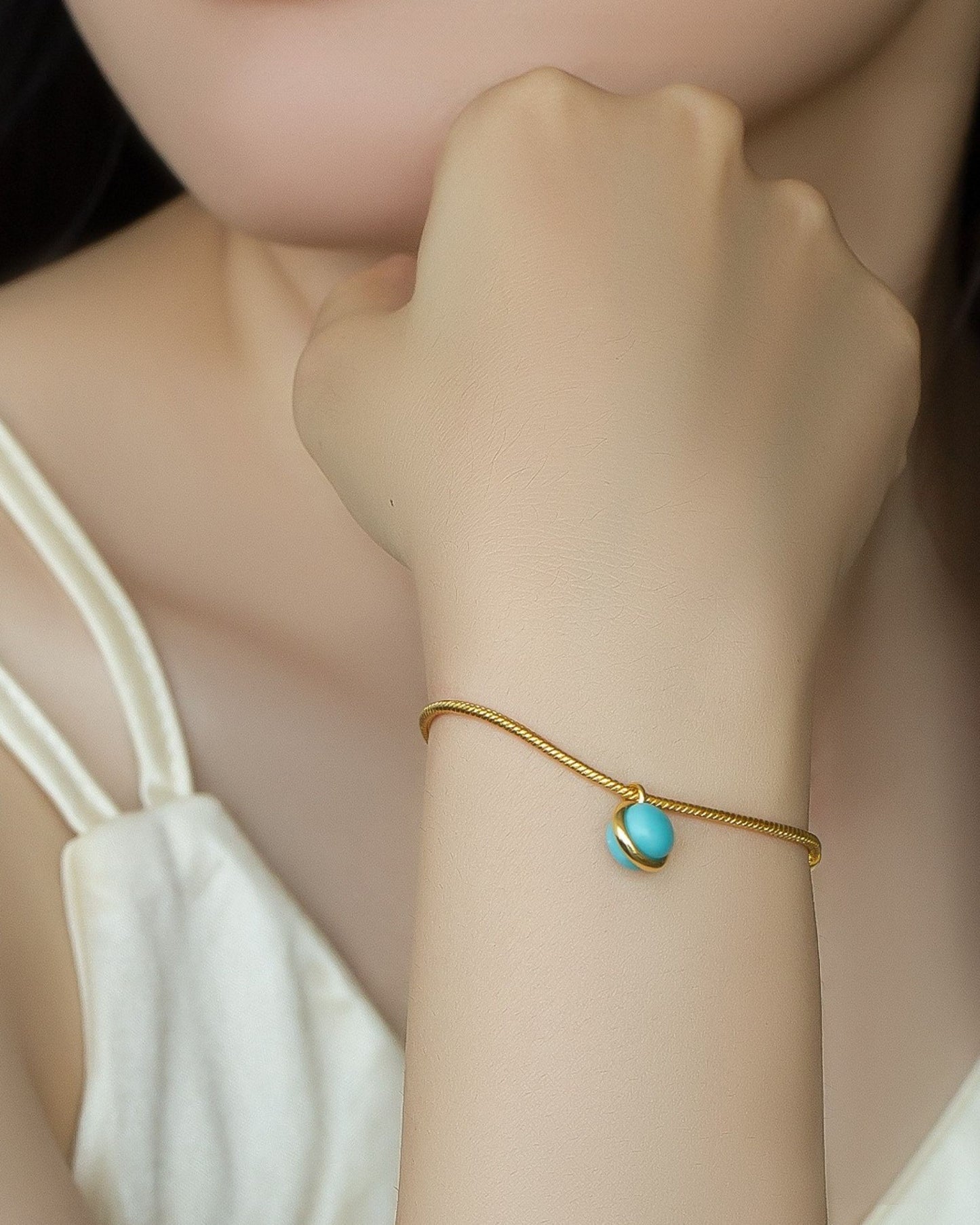 Gold_Azure_Dream_Bracelet_2
