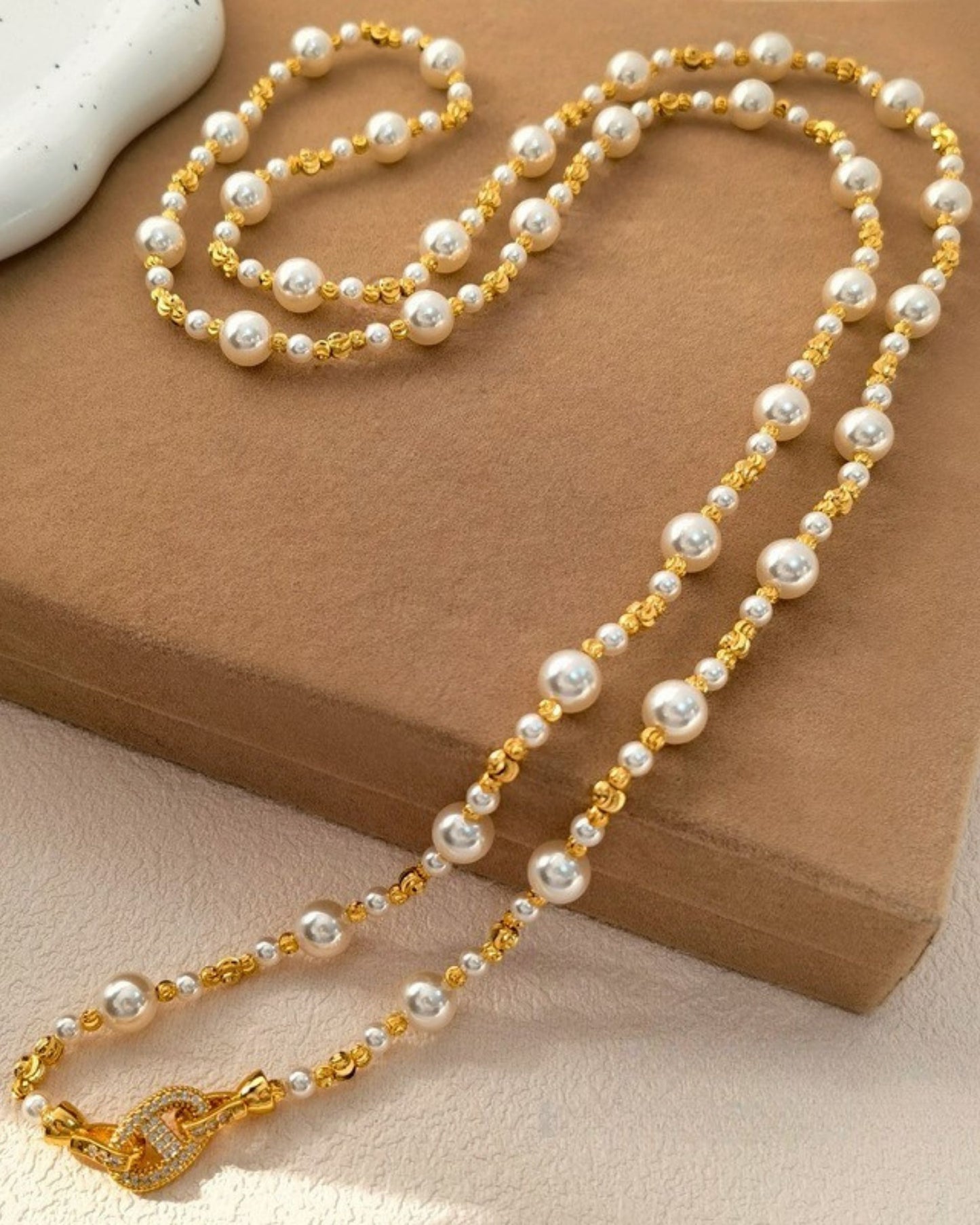 Gold_Bella_Letter_Long_Necklace_1