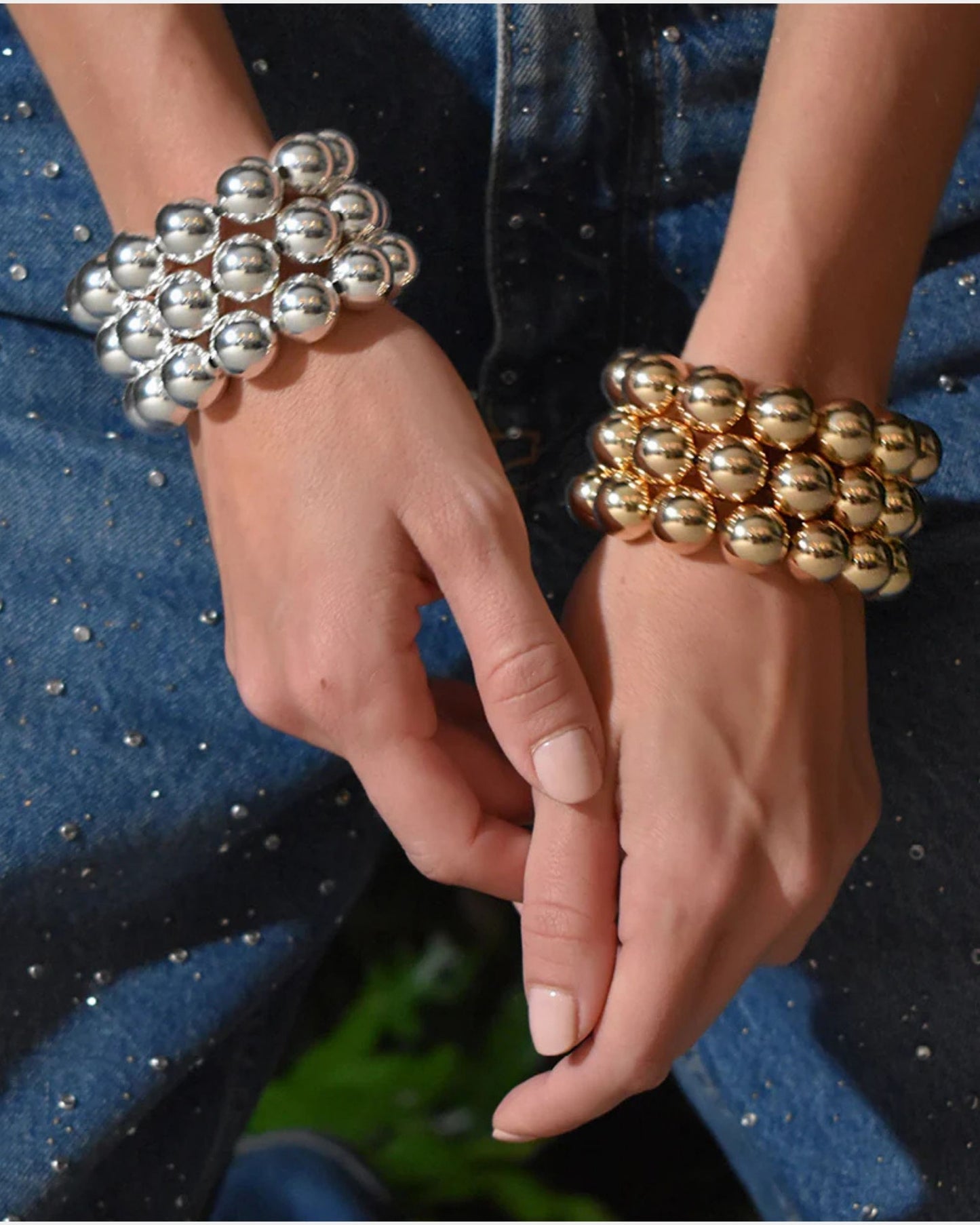 Gold_Bold_Bead_Bracelet_3