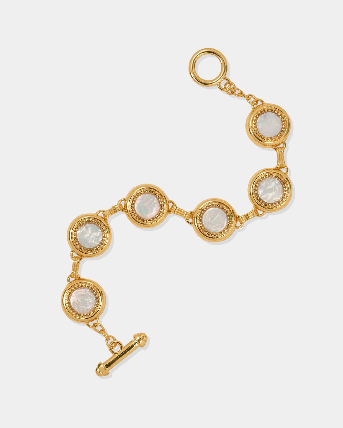 Gold_Calen_Pearl_Bracelet_4