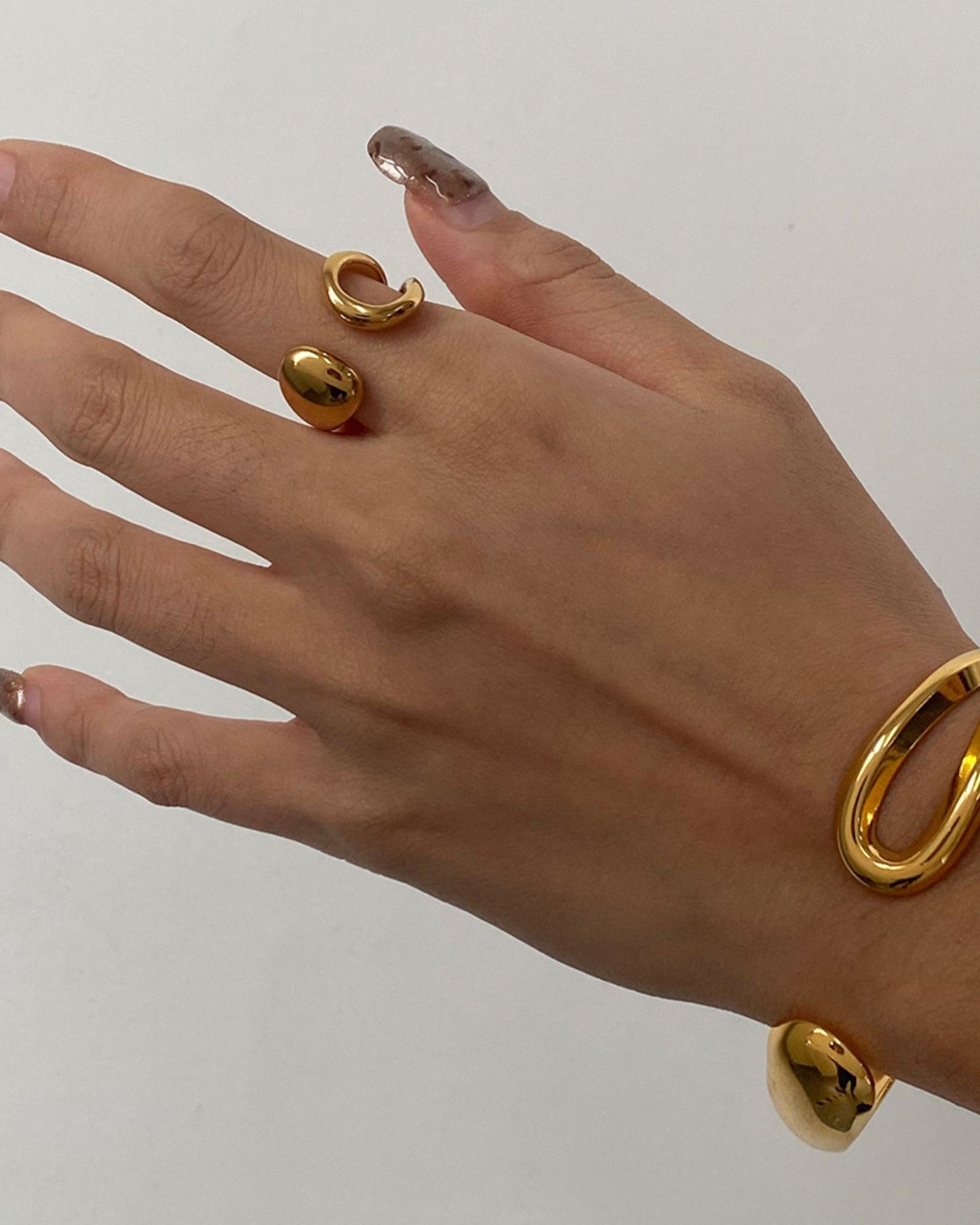 Gold_Charlotte_Open_Ring_5