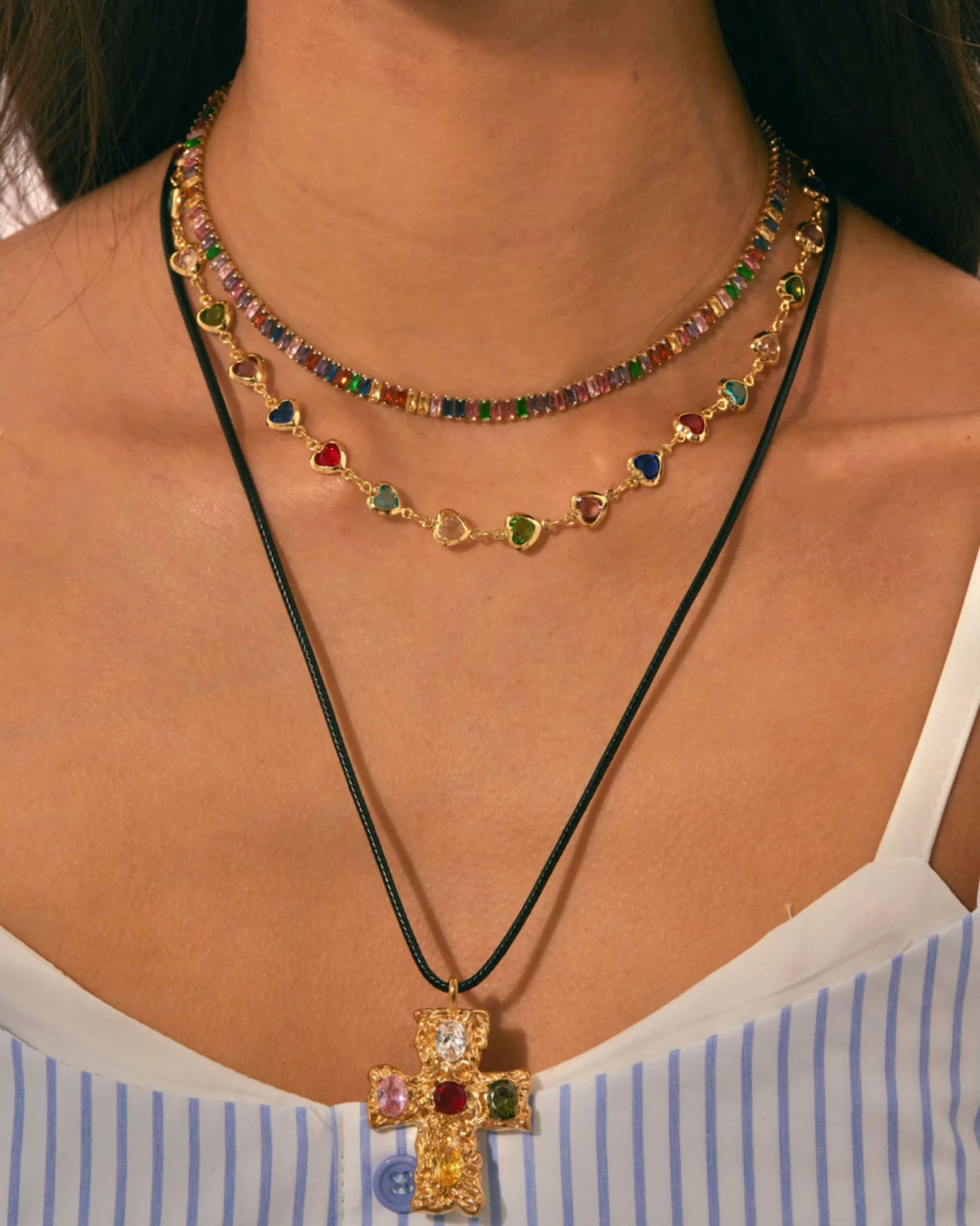 Gold_Chloe_Heart_Necklace_6