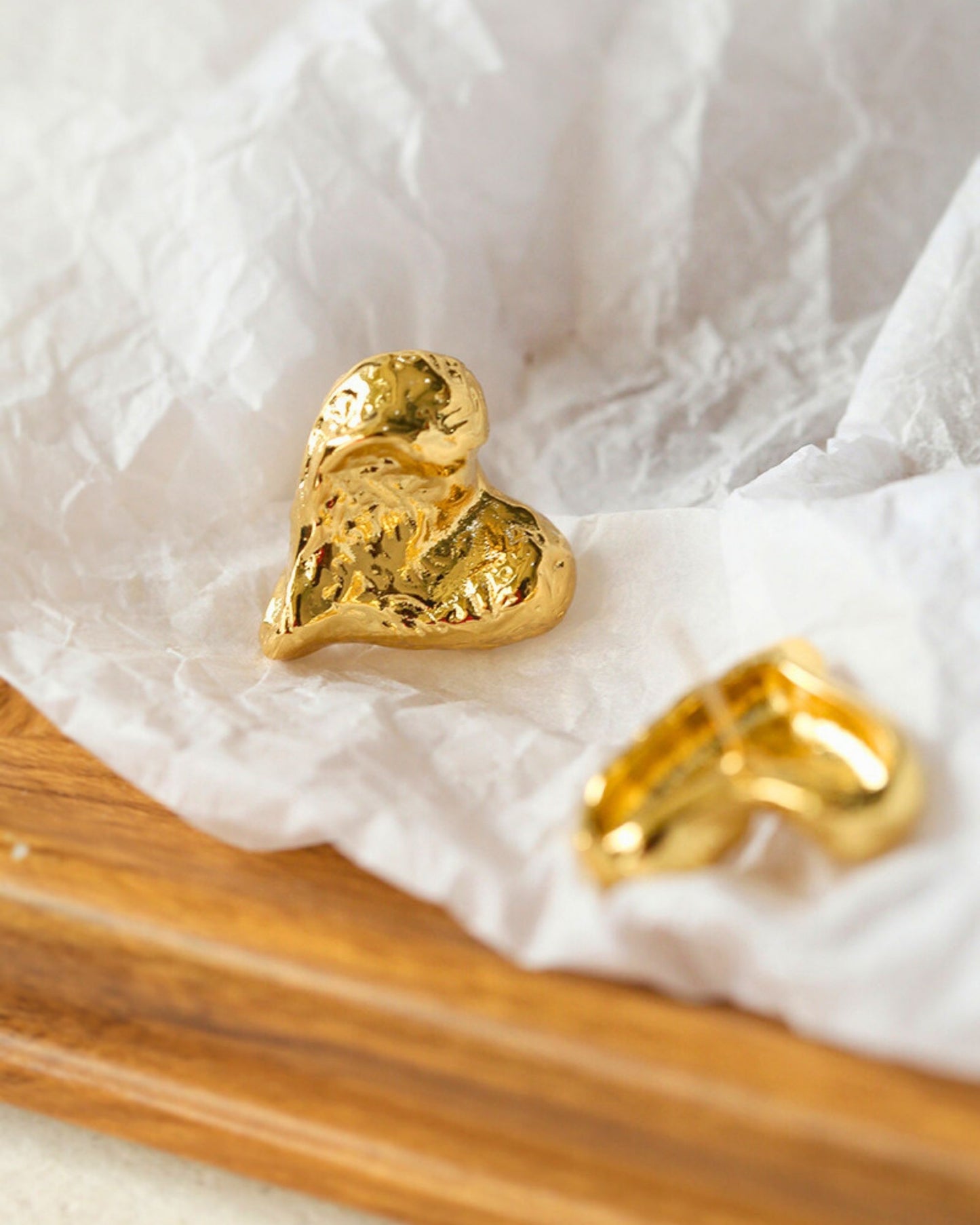 Gold_Crushed_Love_Heart_Stud_Earrings_3
