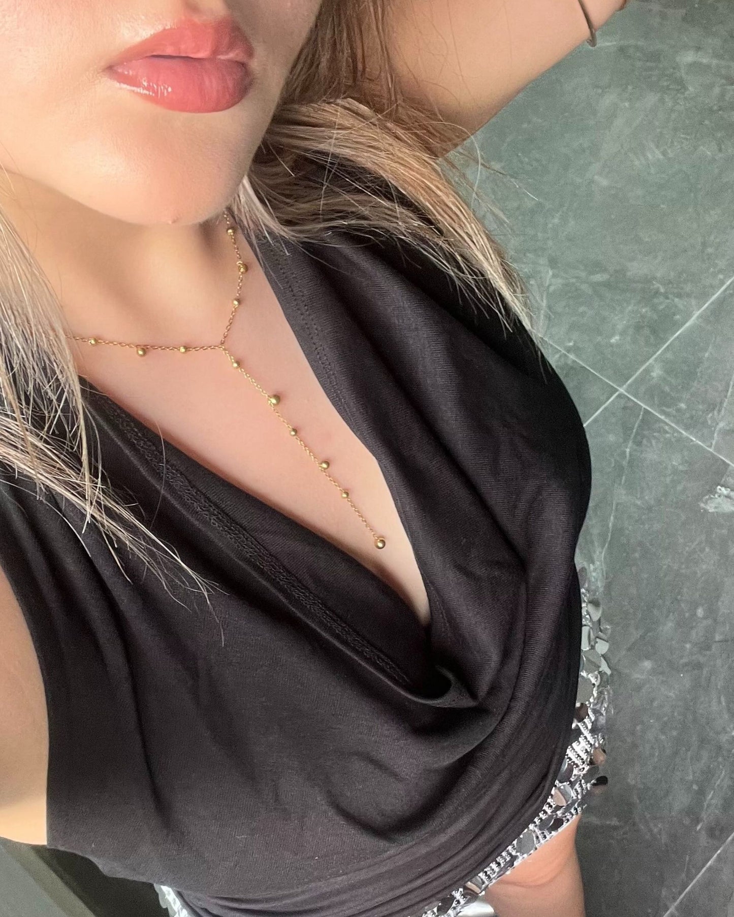 Gold Dew Drop Lariat Necklace