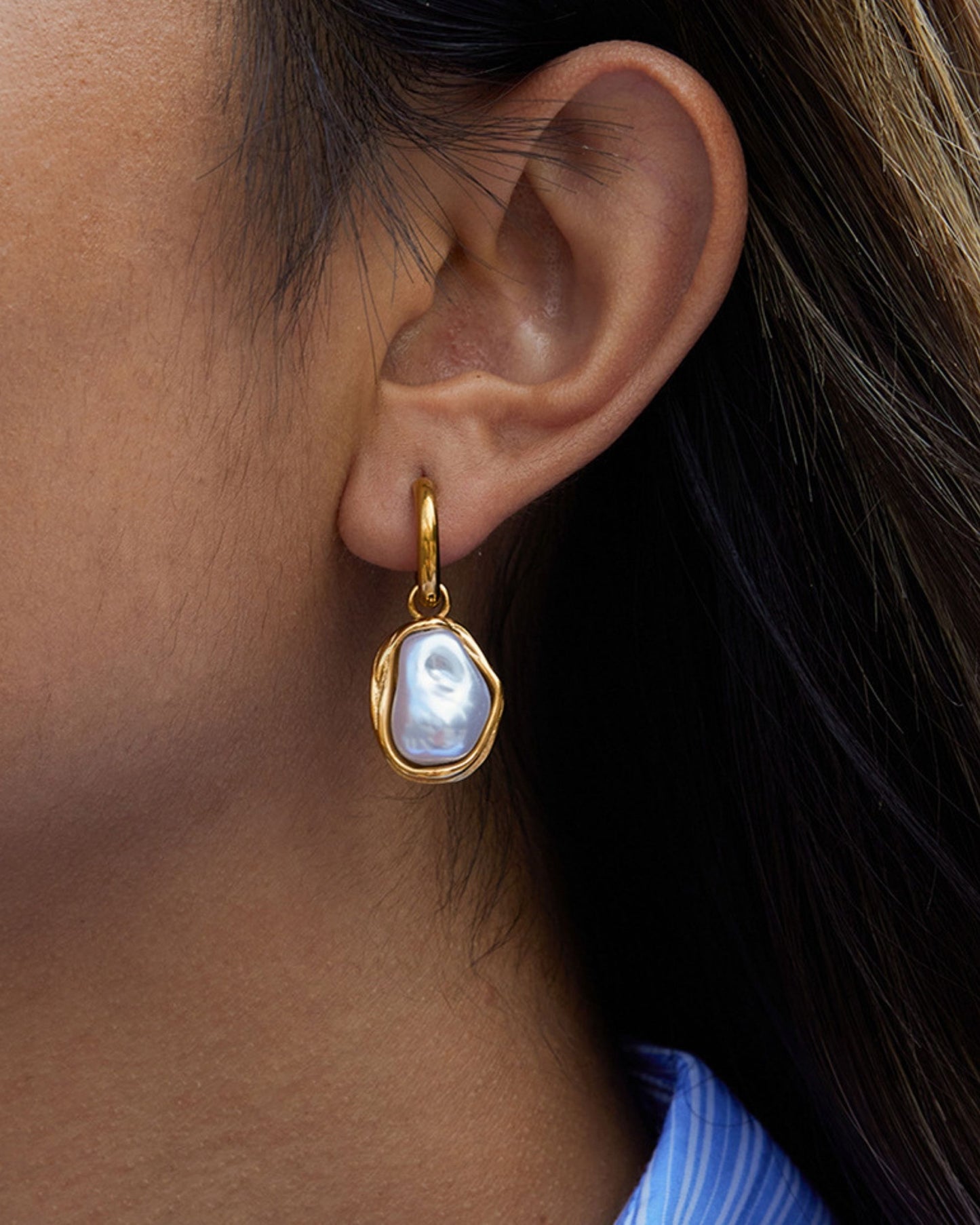 Gold_Doris_Pearl_Earrings_2