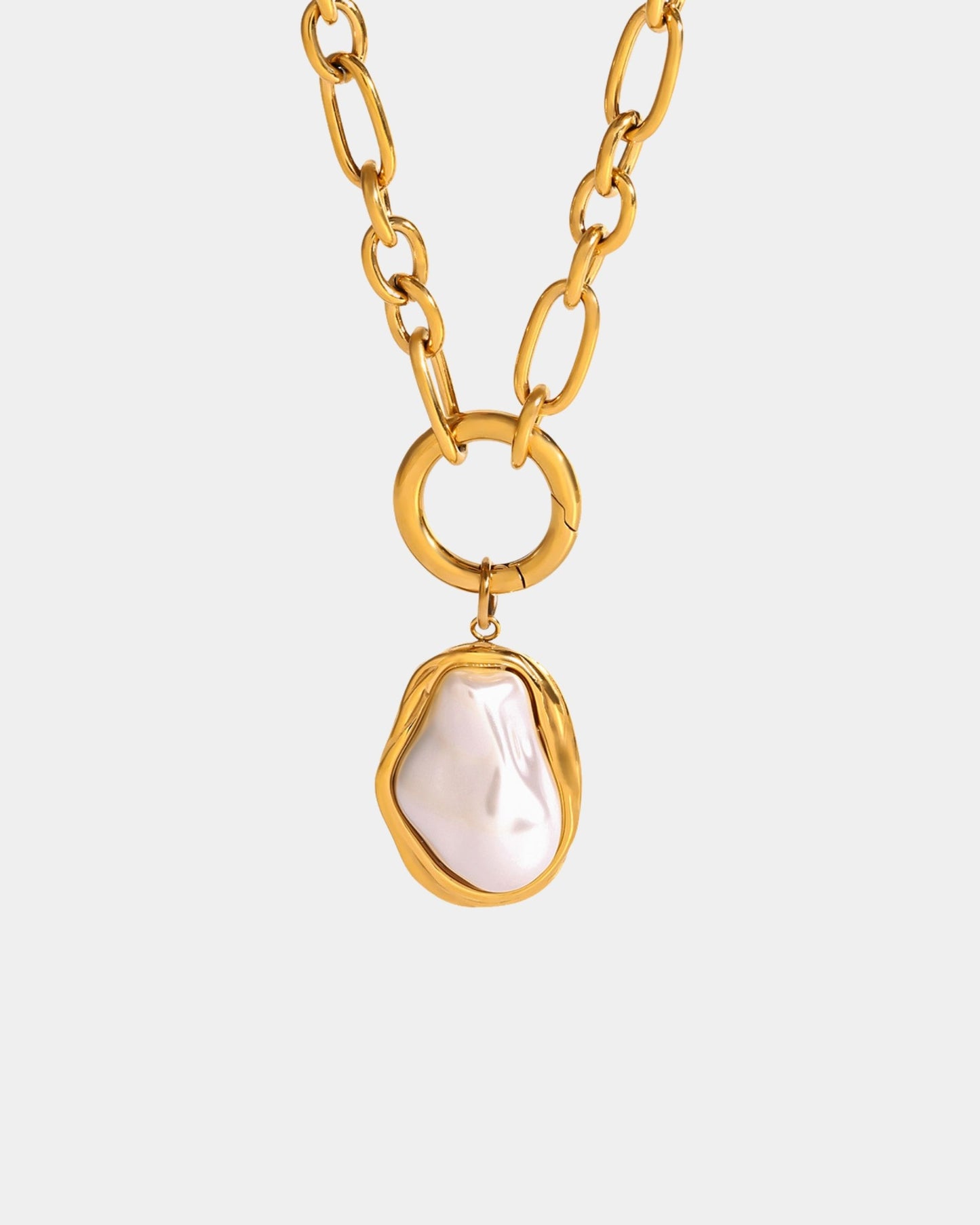 Gold_Doris_Pearl_Necklace_1