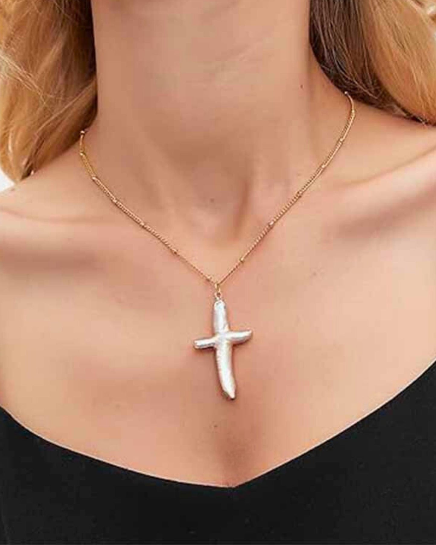 Gold_Elodie_Pearl_Cross_Necklace_2