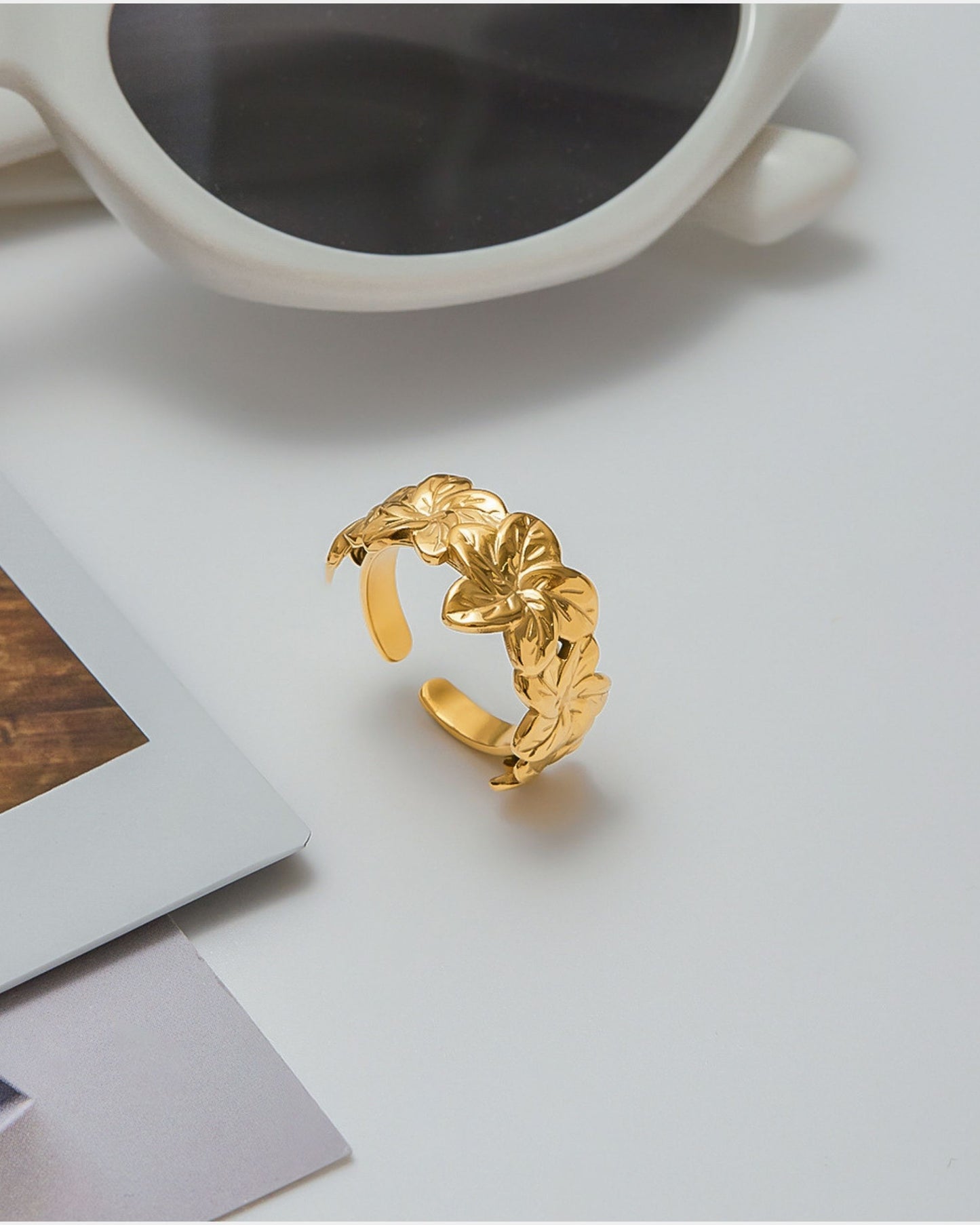Gold_Elowen_Leaf_Ring_4