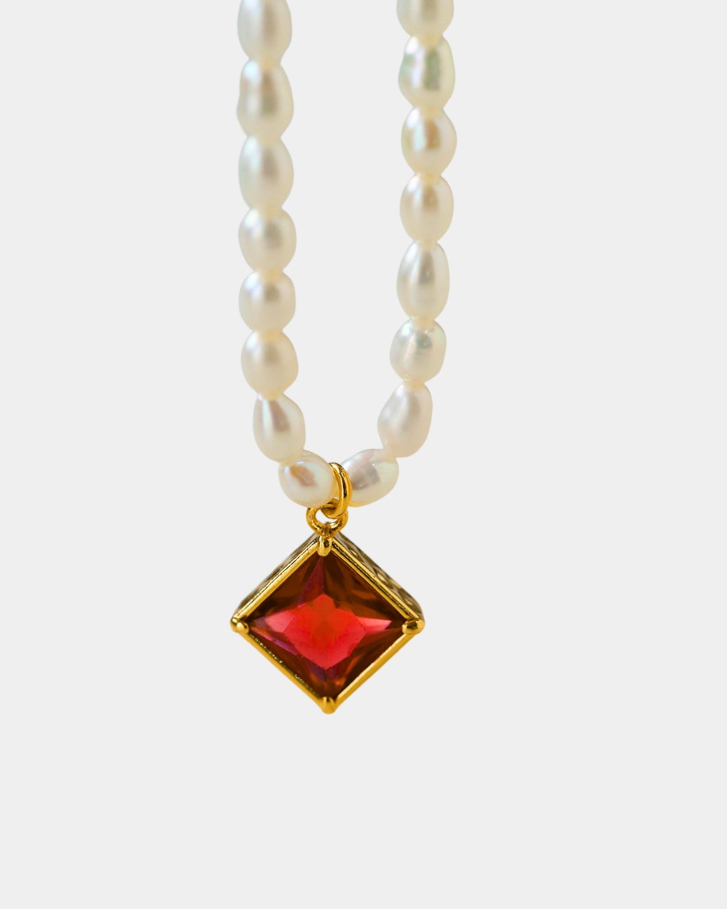 Gold_Freya_Pearl_Pendant_Necklace_1