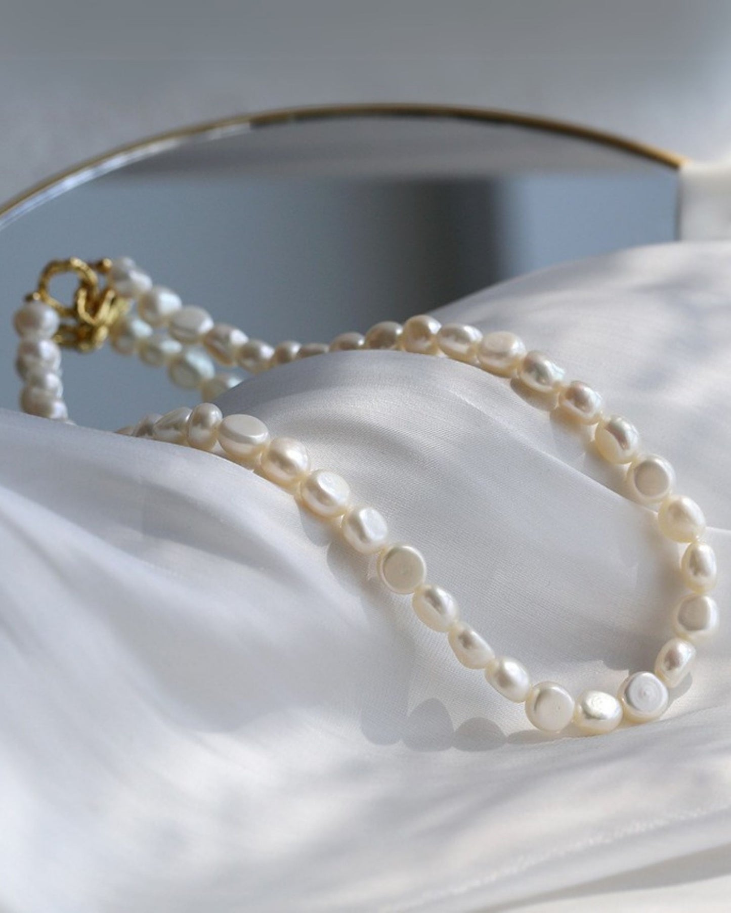 Gold_Giselle_Pearl_Necklace_3