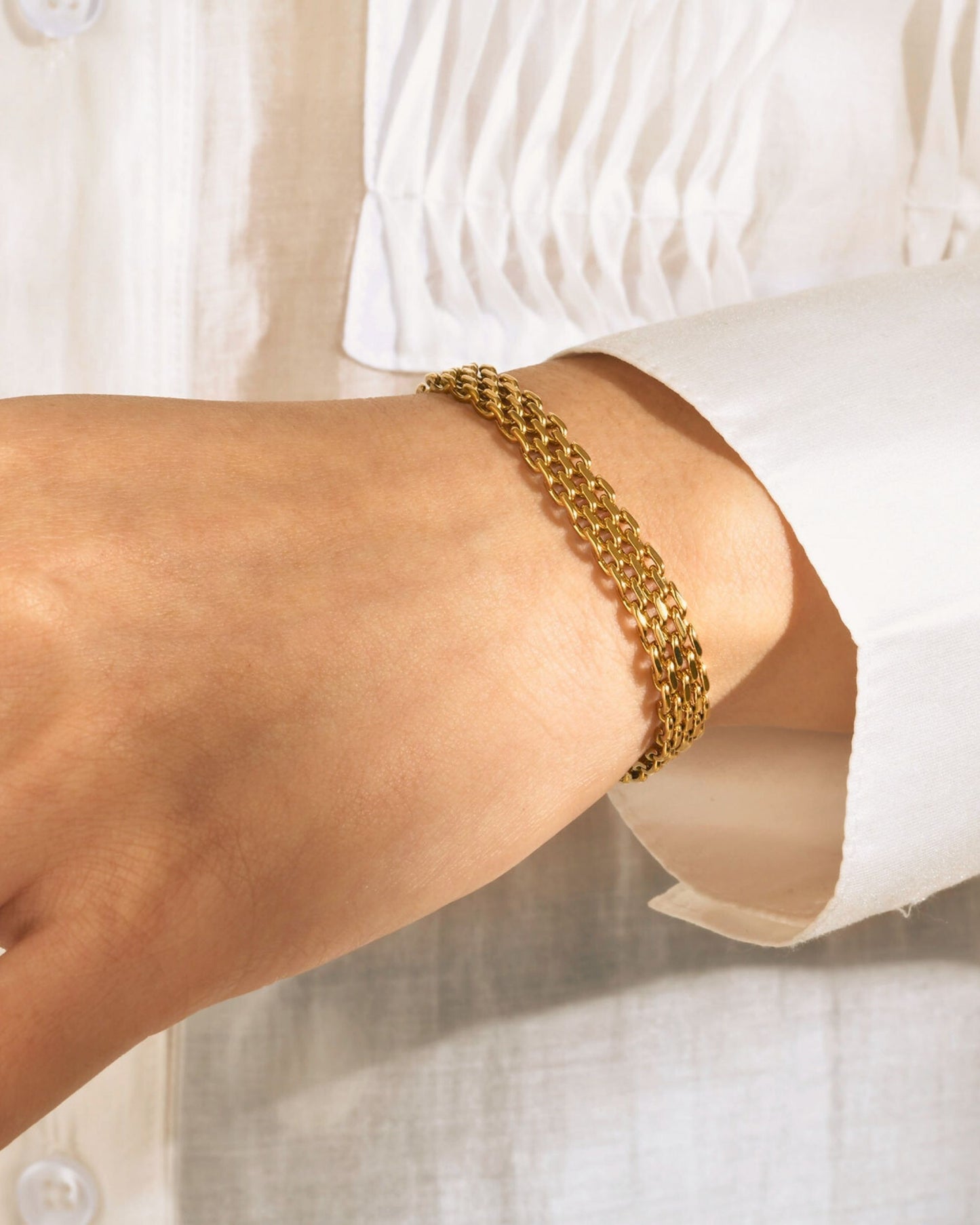 Gold_Halcyon_Flare_Bracelet_2