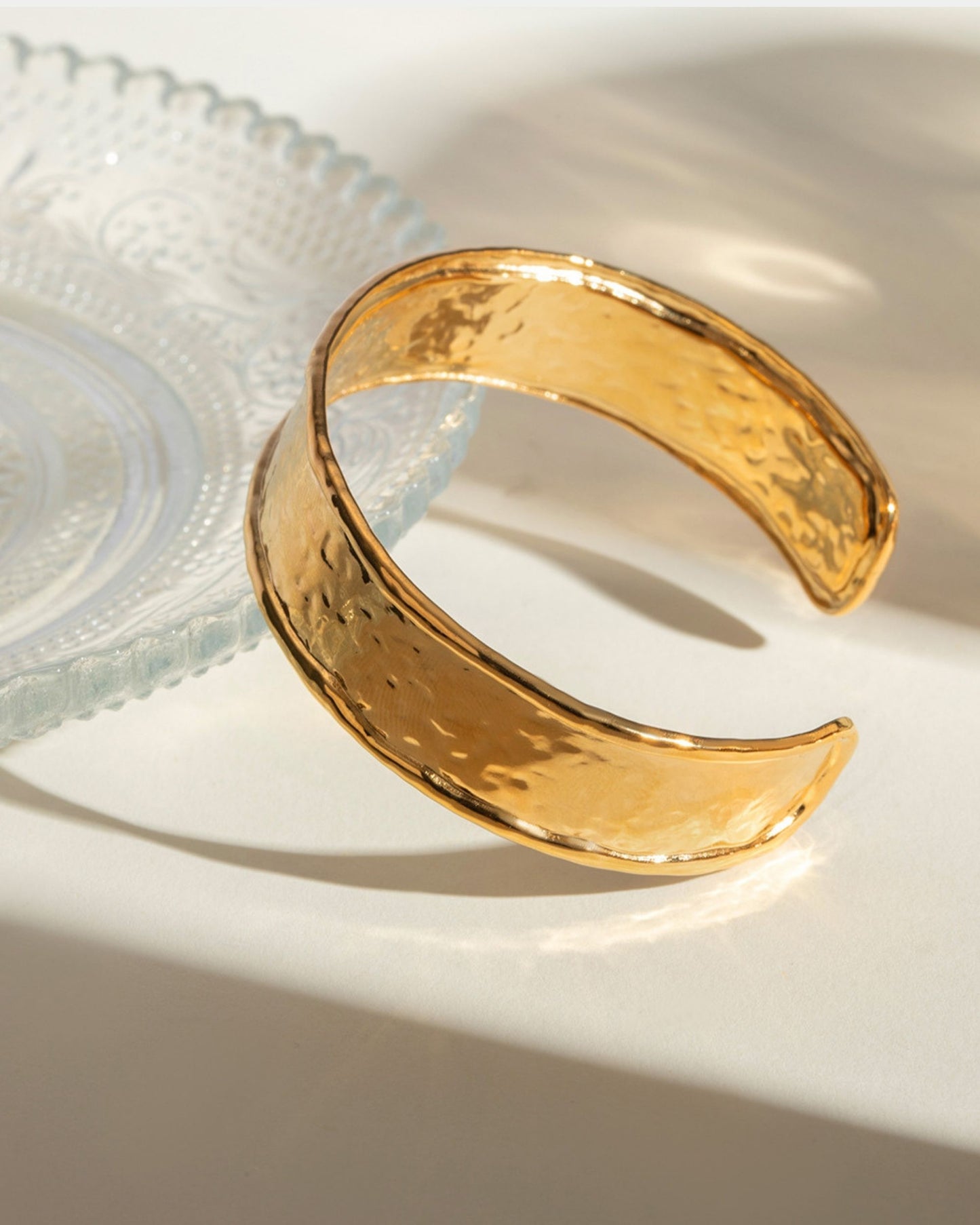 Gold_Hammered_Bangle_5
