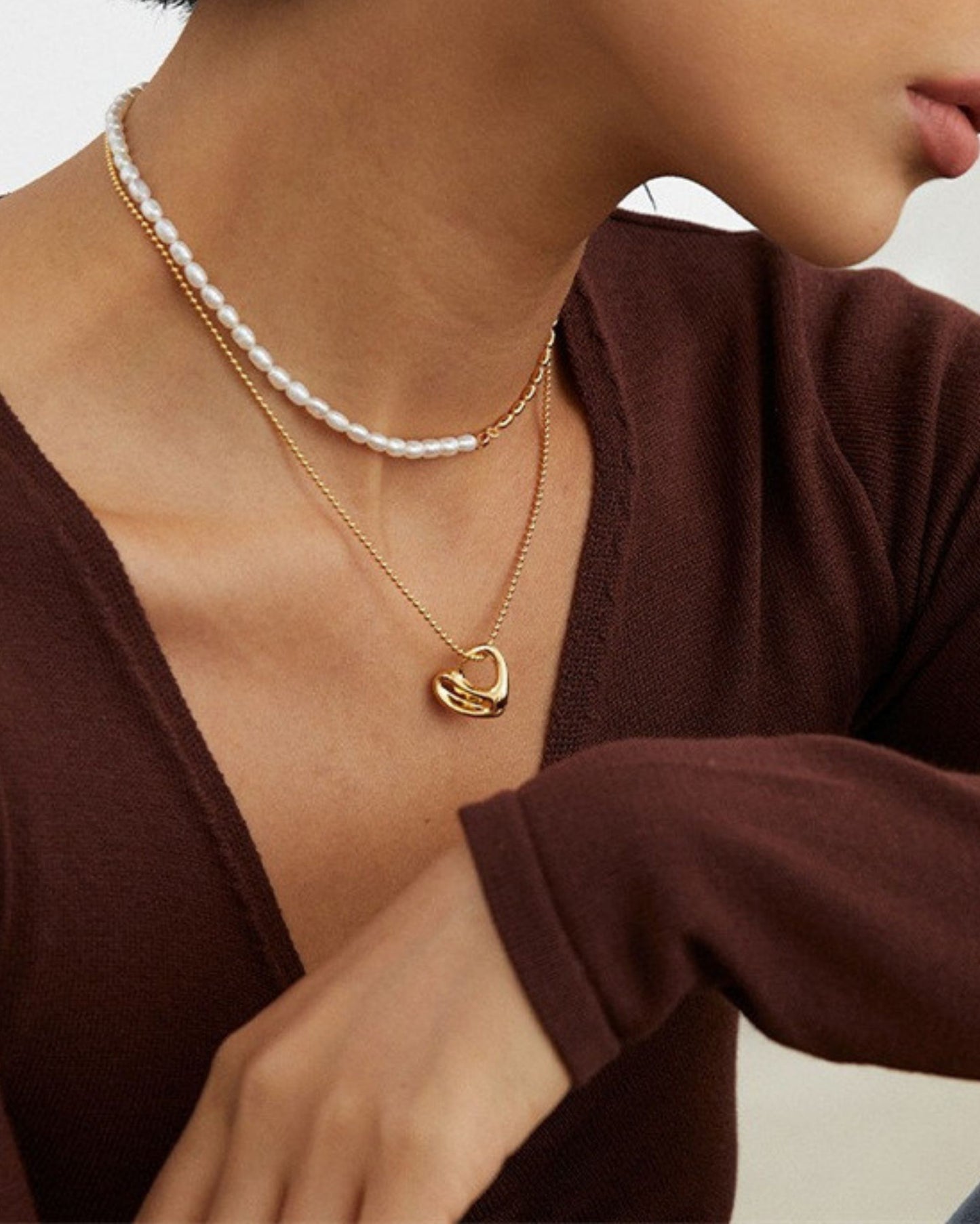 Gold_Heartline_Necklace_3