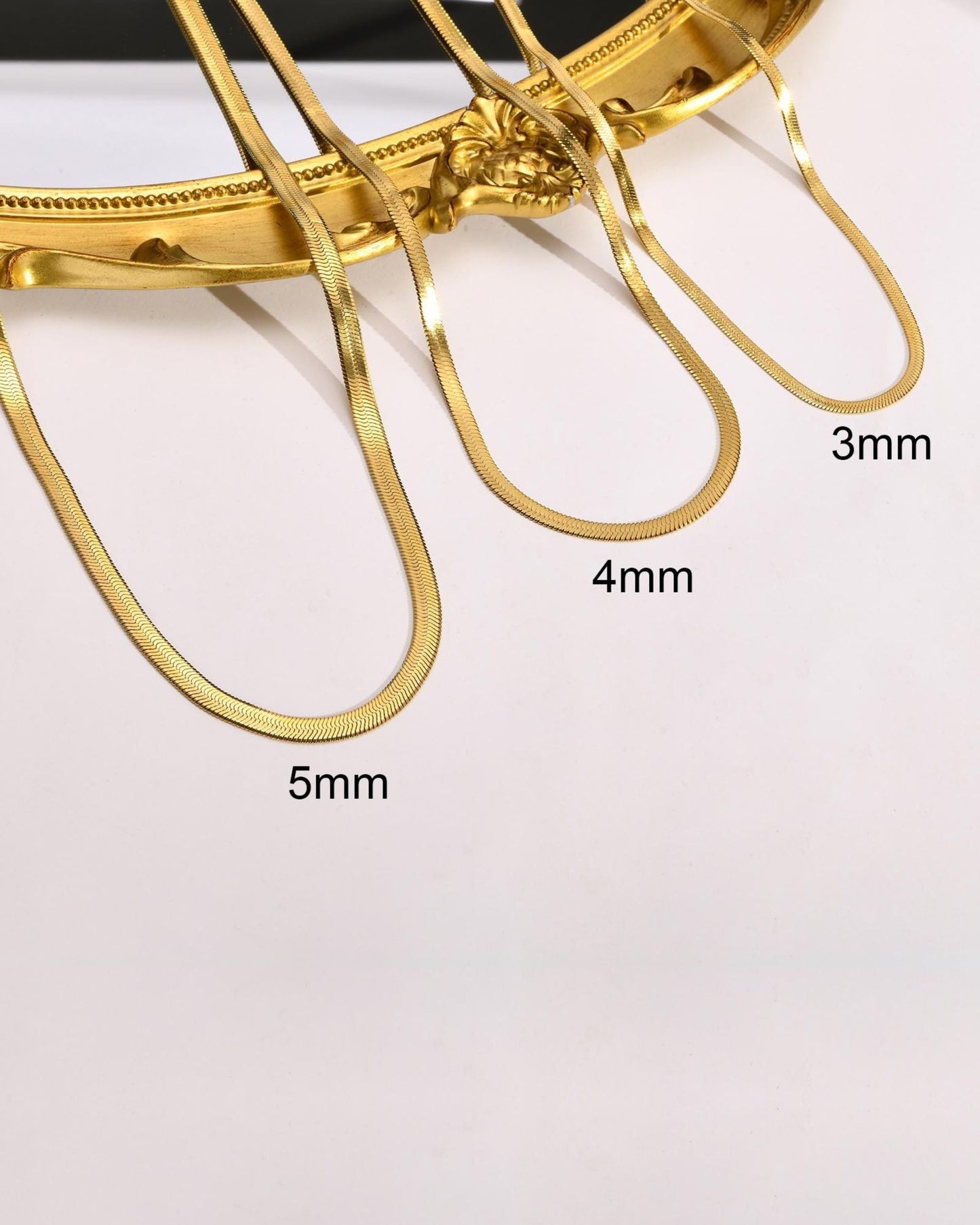Gold_Herringbone_Chain_Necklace_3
