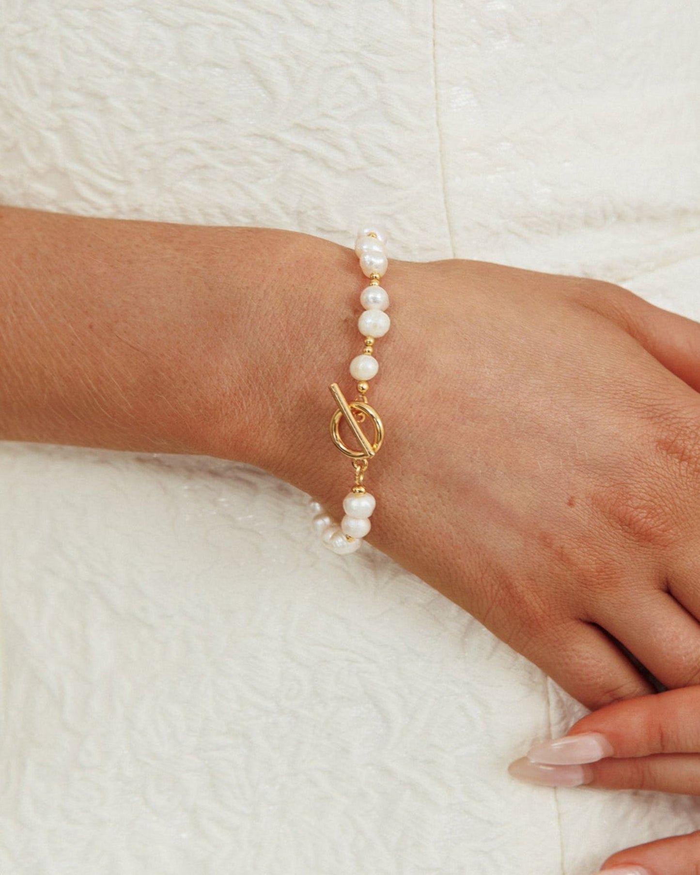 Gold Isabella's Radiance Pearl Bracelet