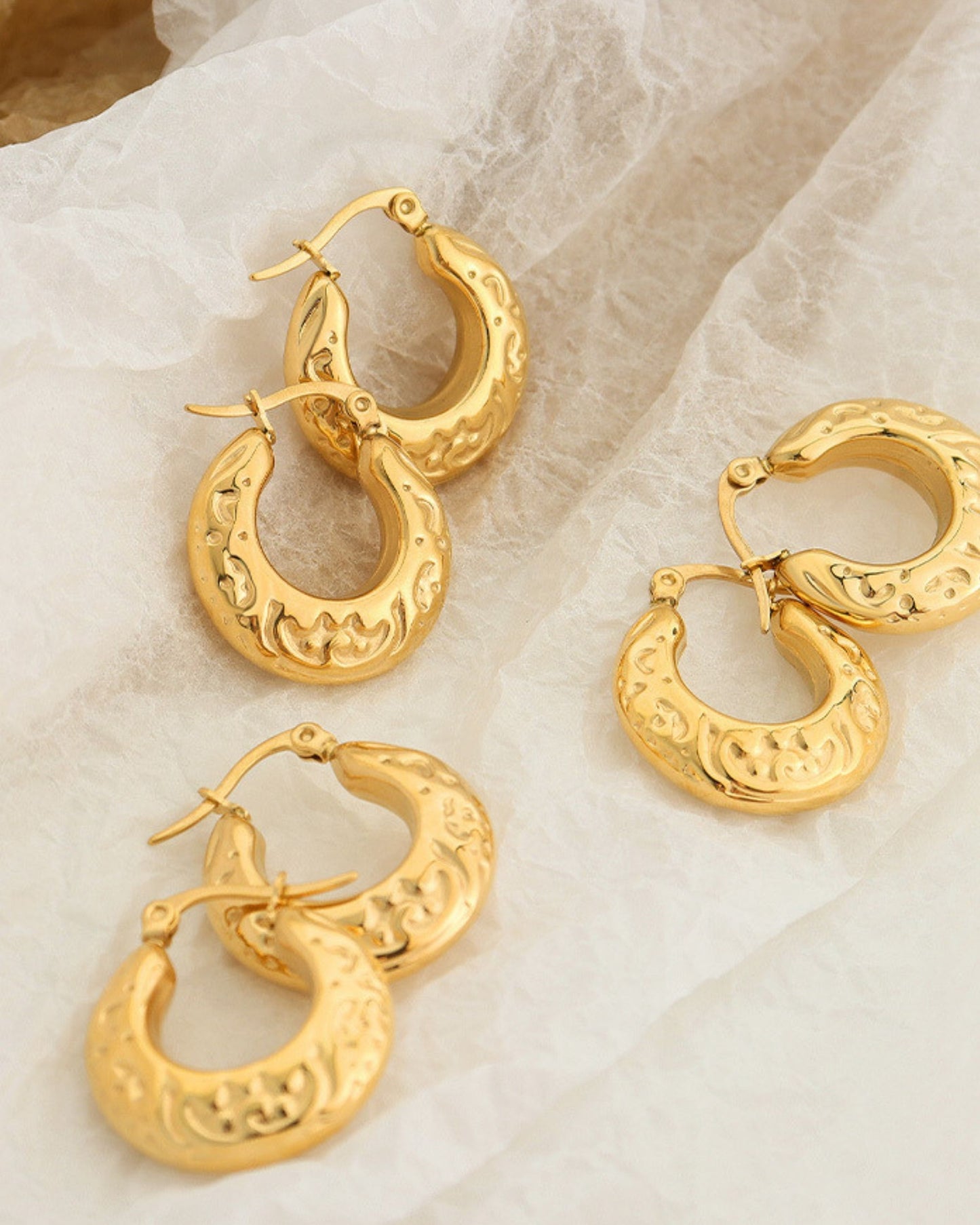 Gold_Isis_Hoop_Earrings_4