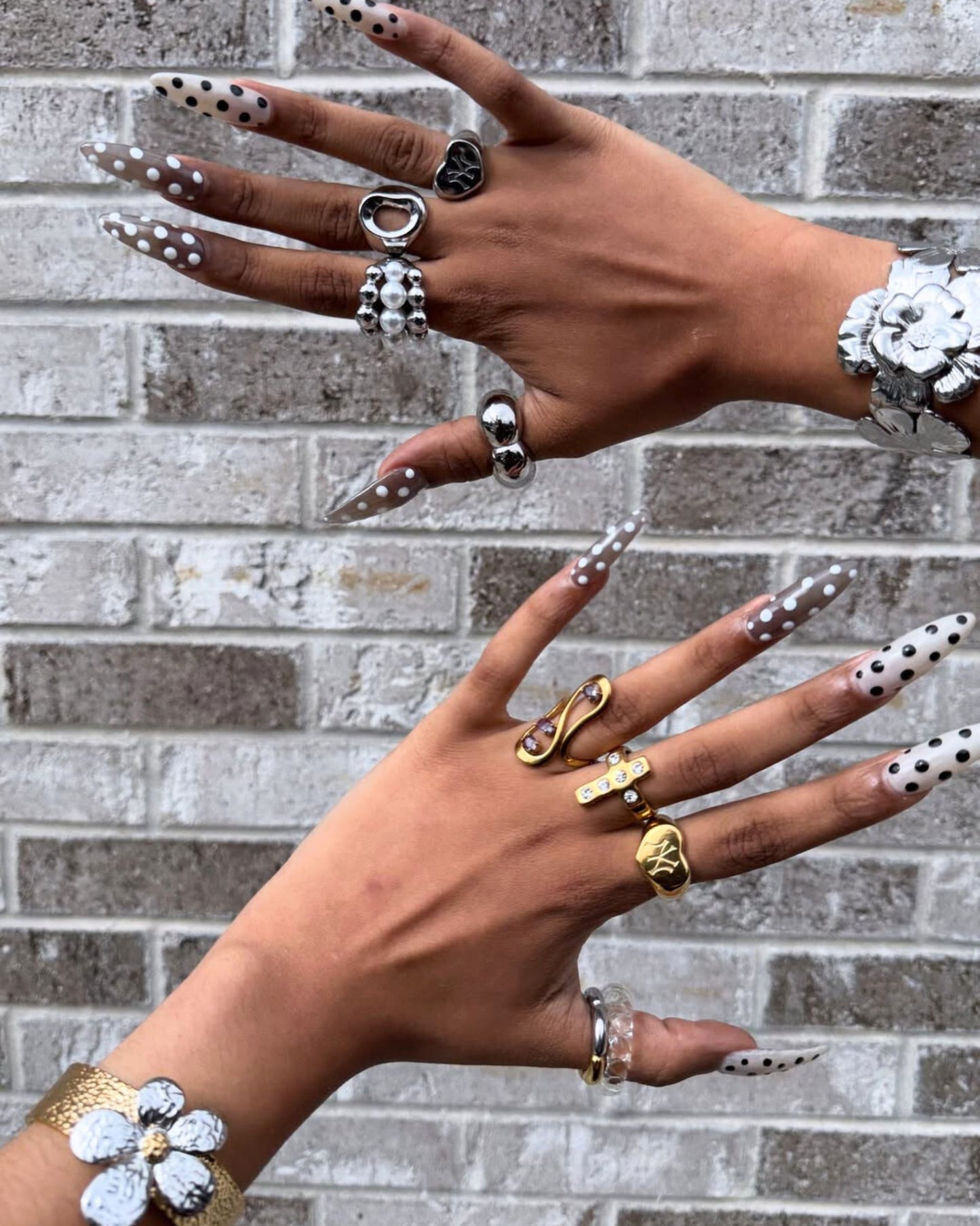 Gold Lucent Cross Ring