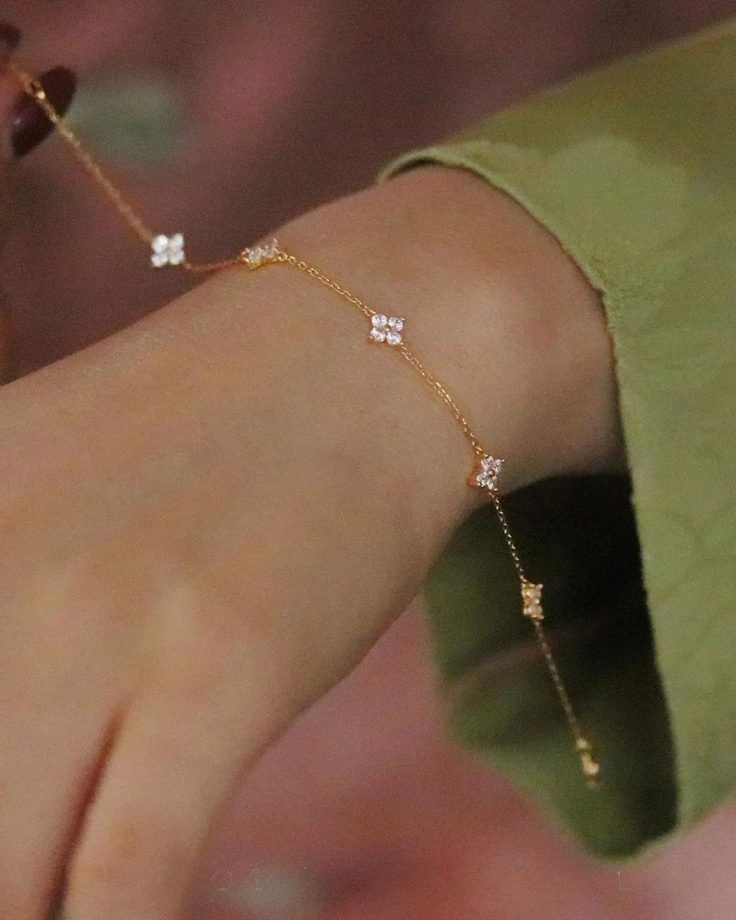 Gold_Lucky_Clover_Station_Bracelet_4
