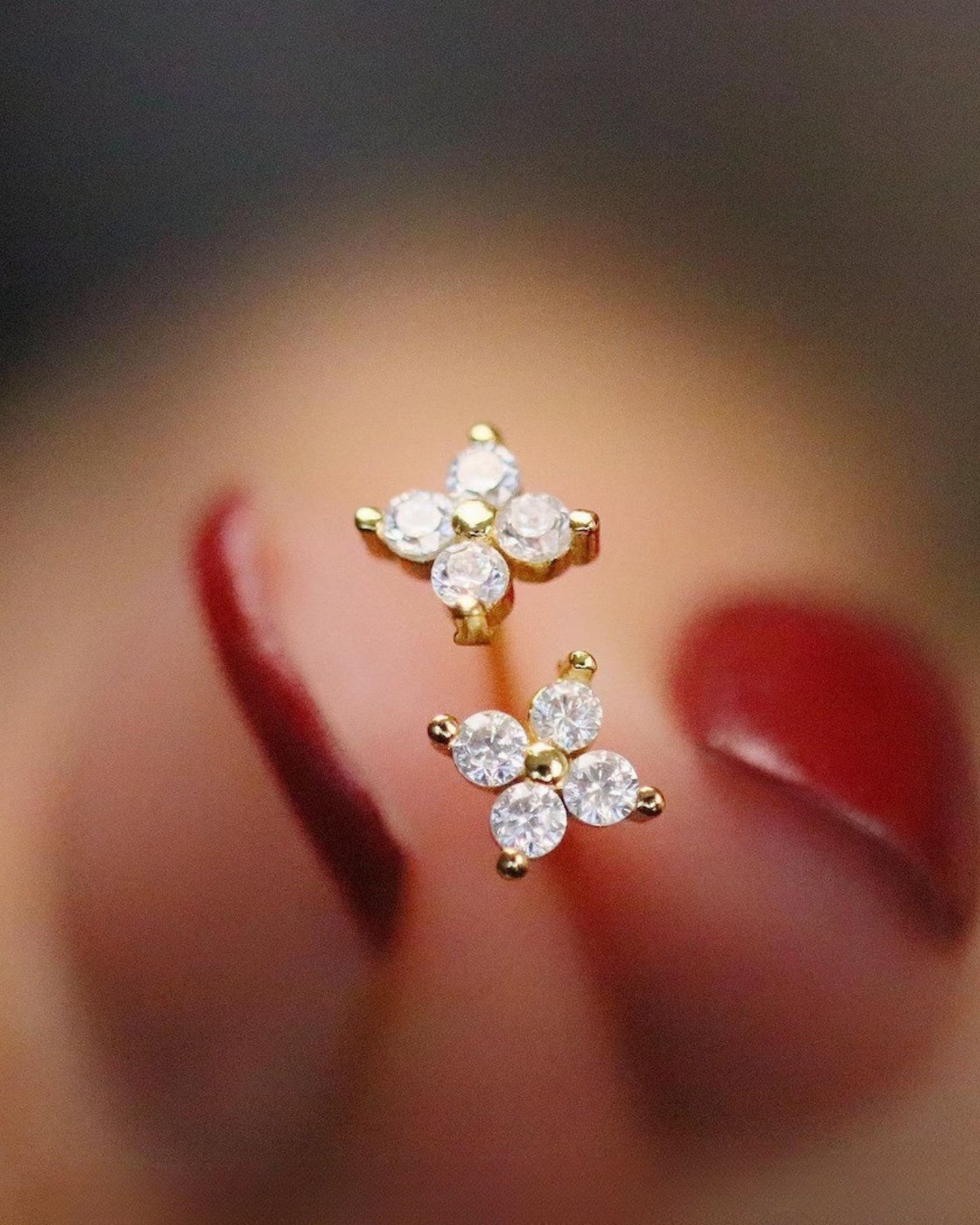 Gold_Lucky_Clover_Stud_Earrings_6