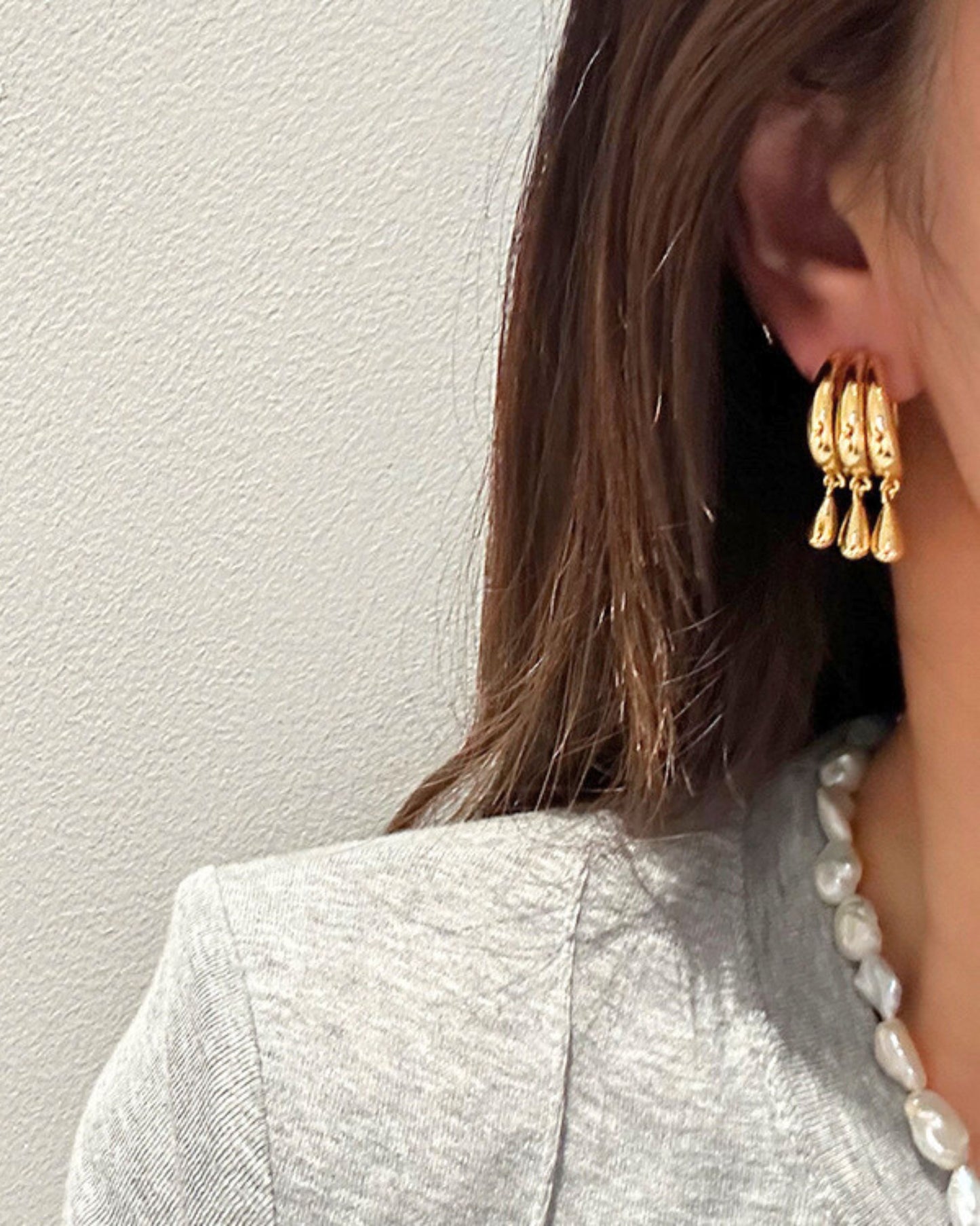 Gold_Luna_Drop_Earrings_2
