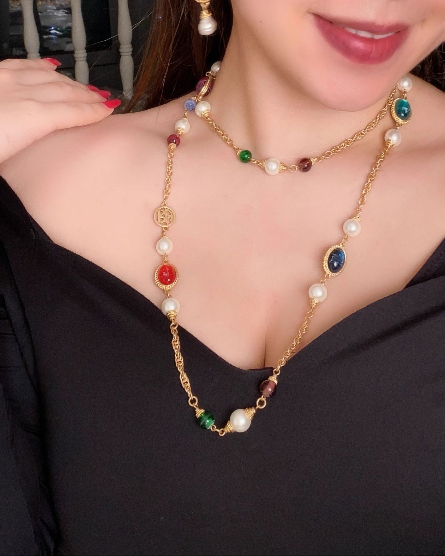Gold_Mira_Jewel_Long_Necklace_2