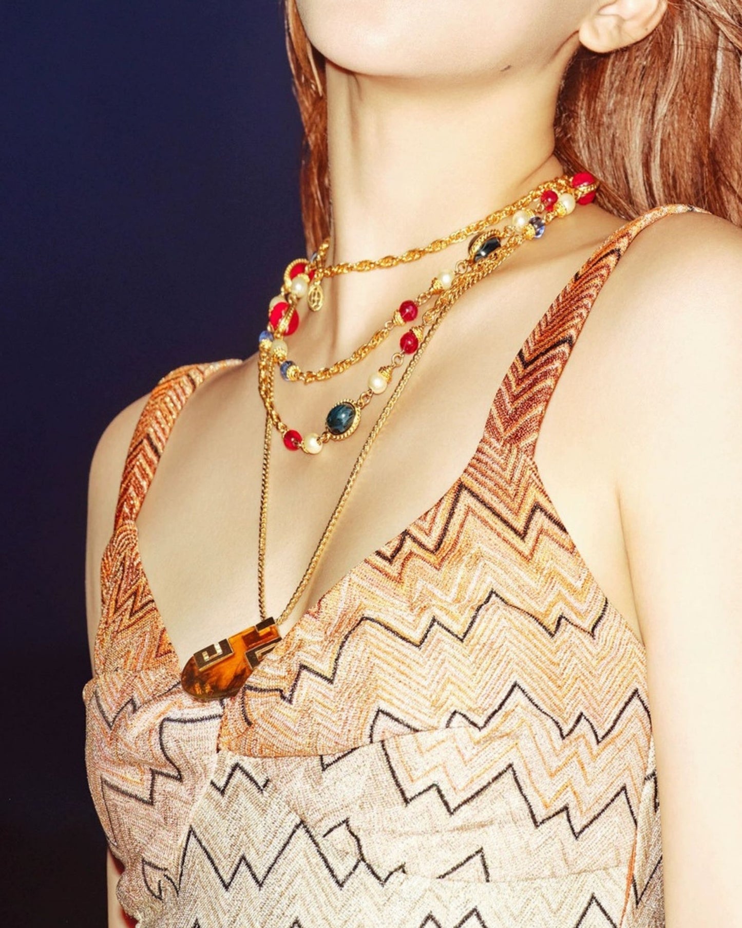 Gold_Mira_Jewel_Long_Necklace_5