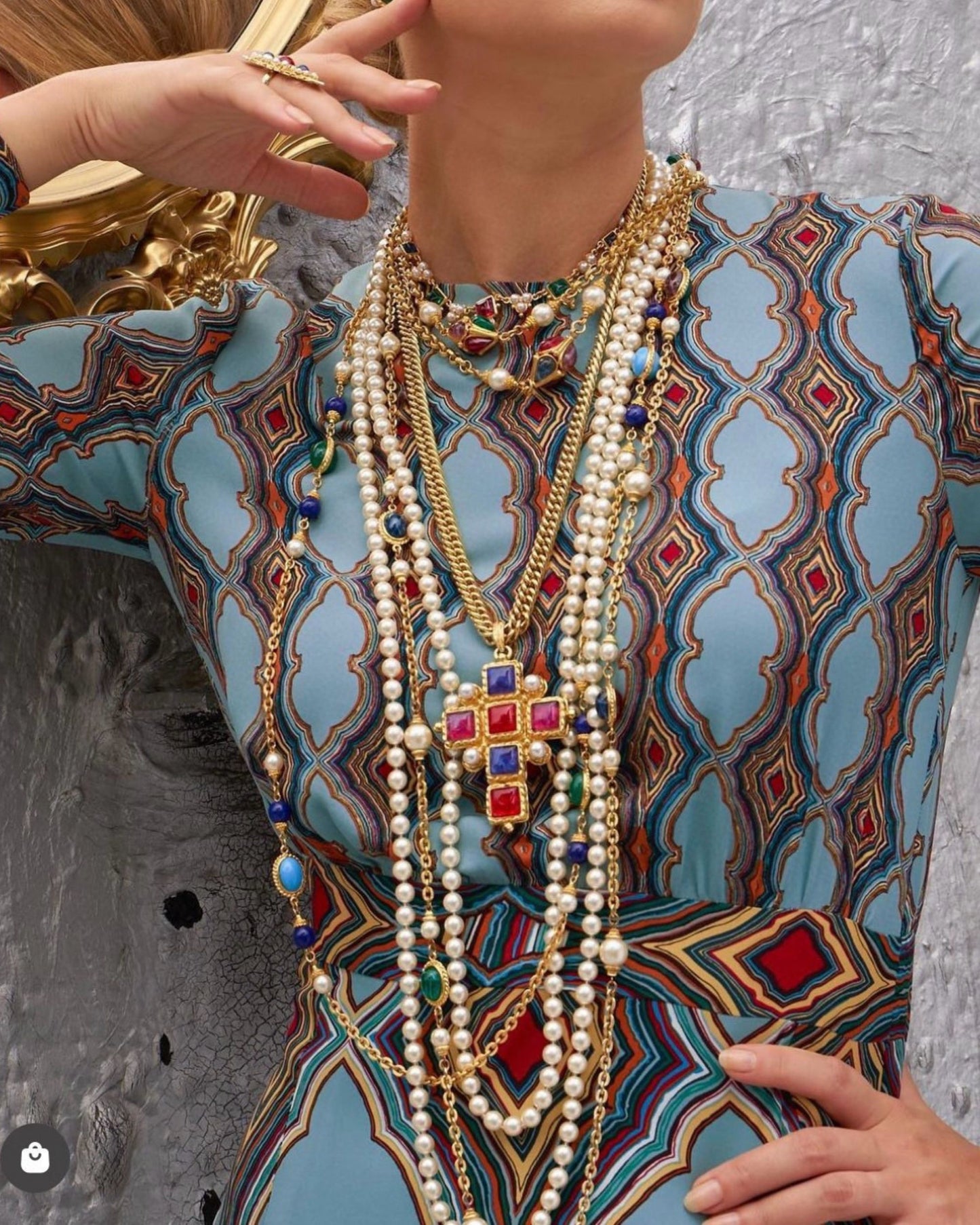Gold_Mira_Jewel_Long_Necklace_6