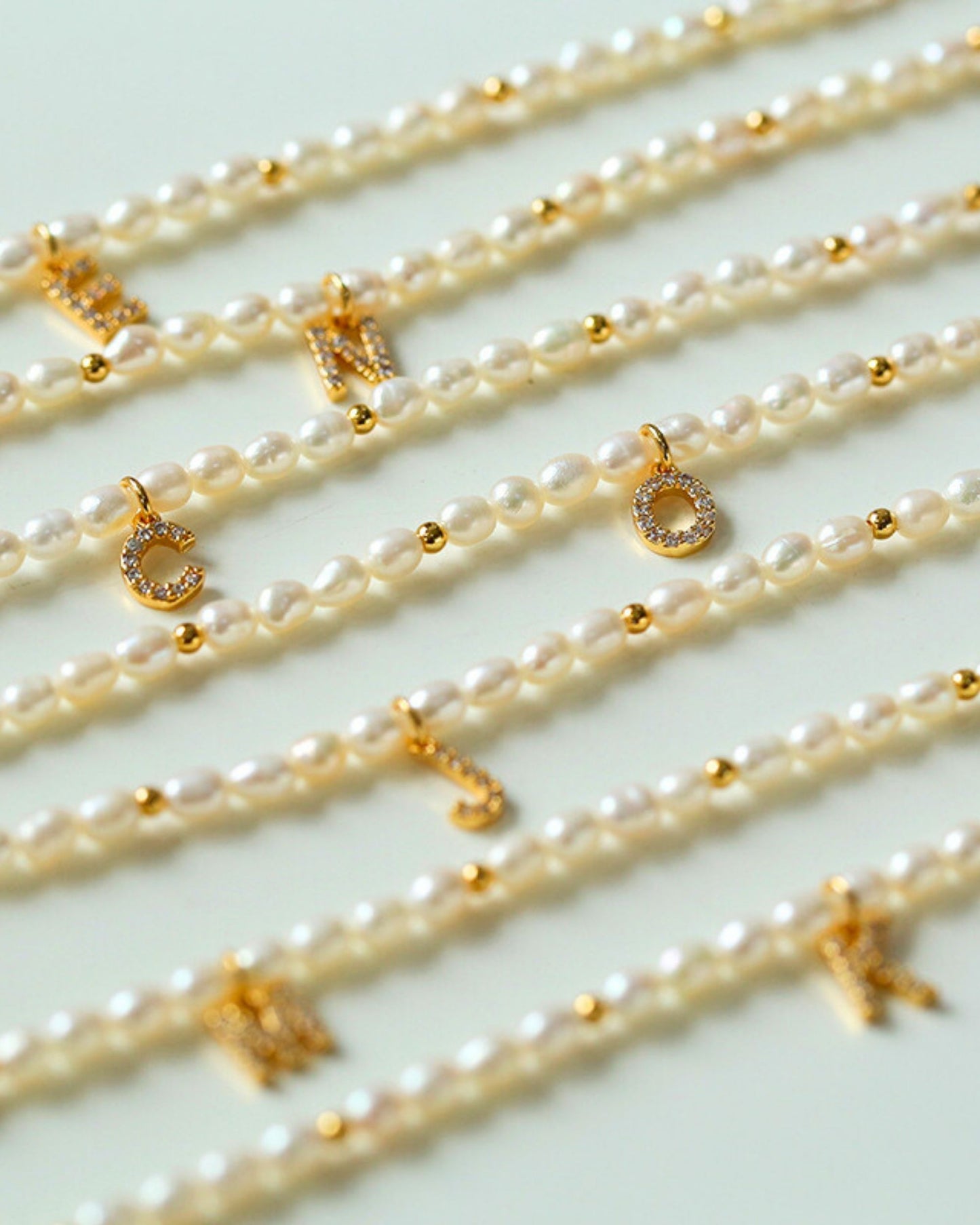 Gold_Muse_Initial_Pearl_Bracelet_3