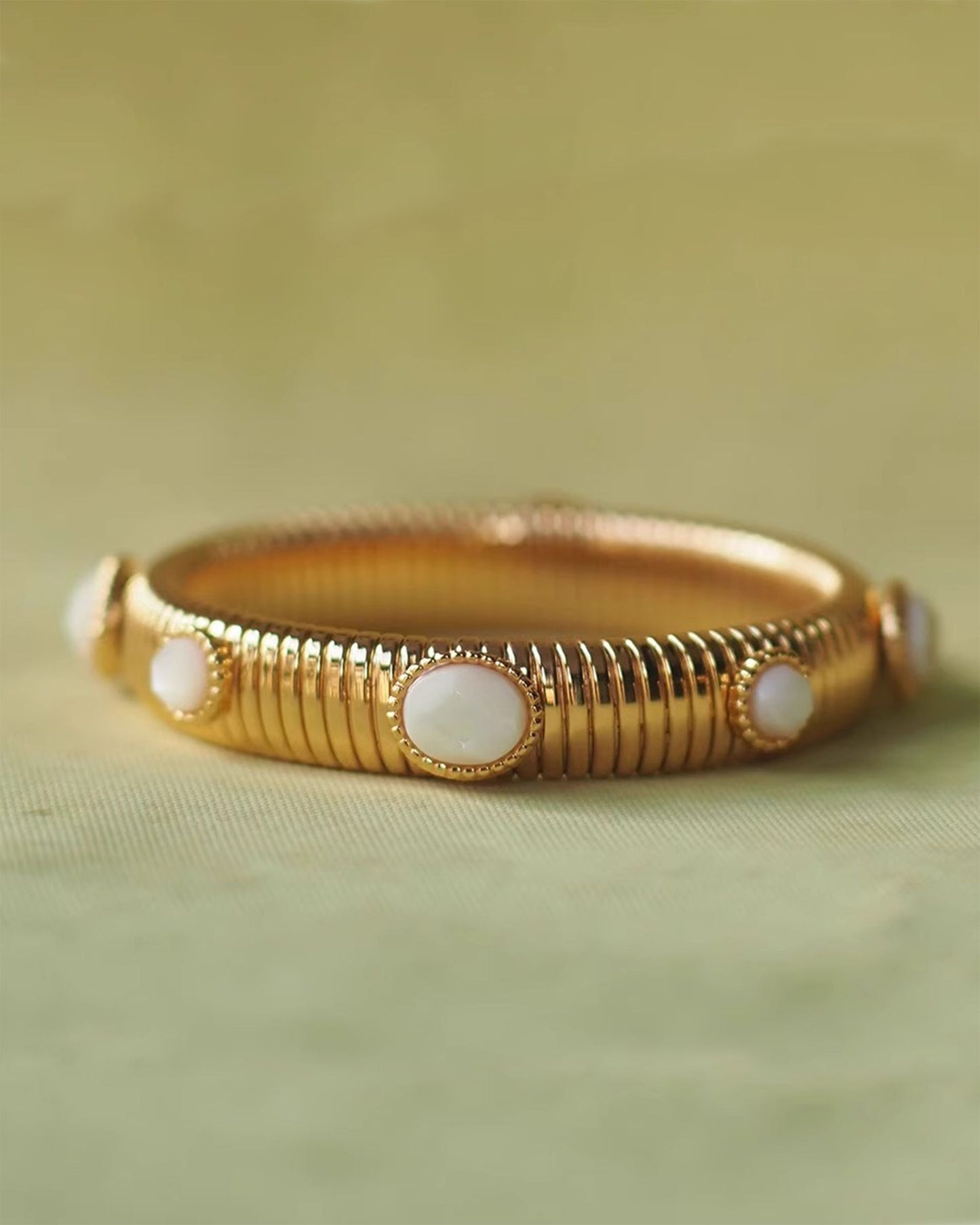 Gold_Mythic_Ivory_Bangle_1