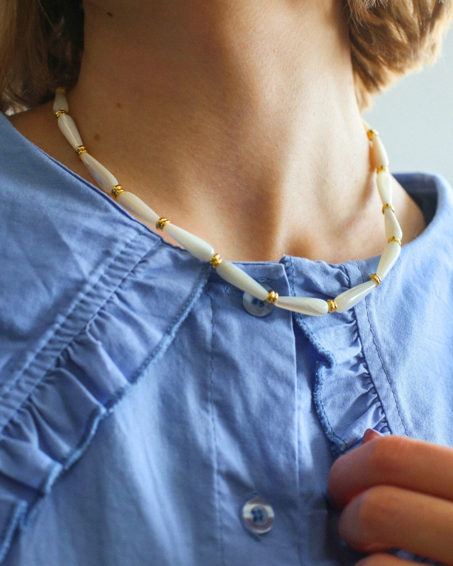 Gold_Ondine_Dewdrop_Necklace_2