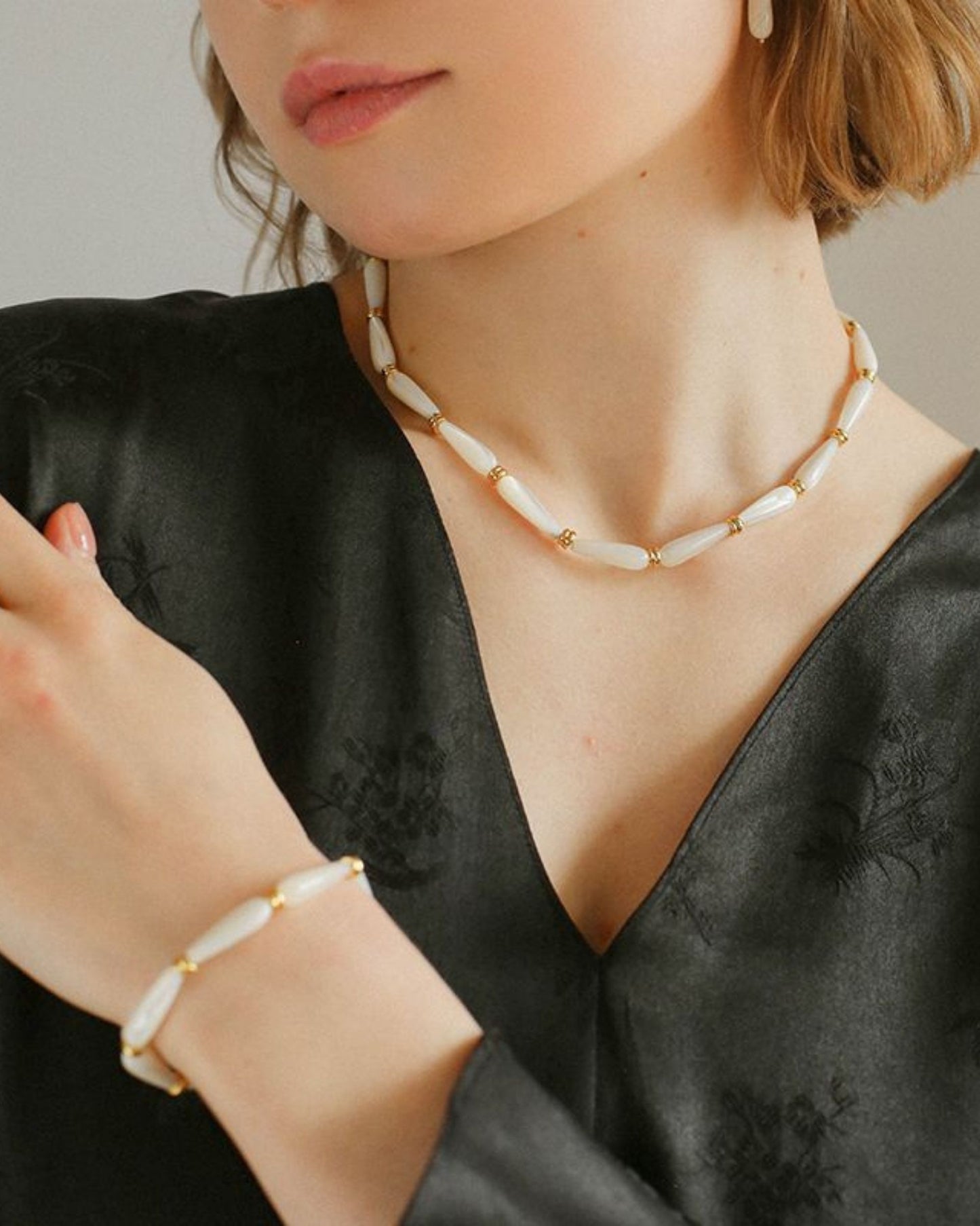 Gold_Ondine_Ripple_Bracelet_4