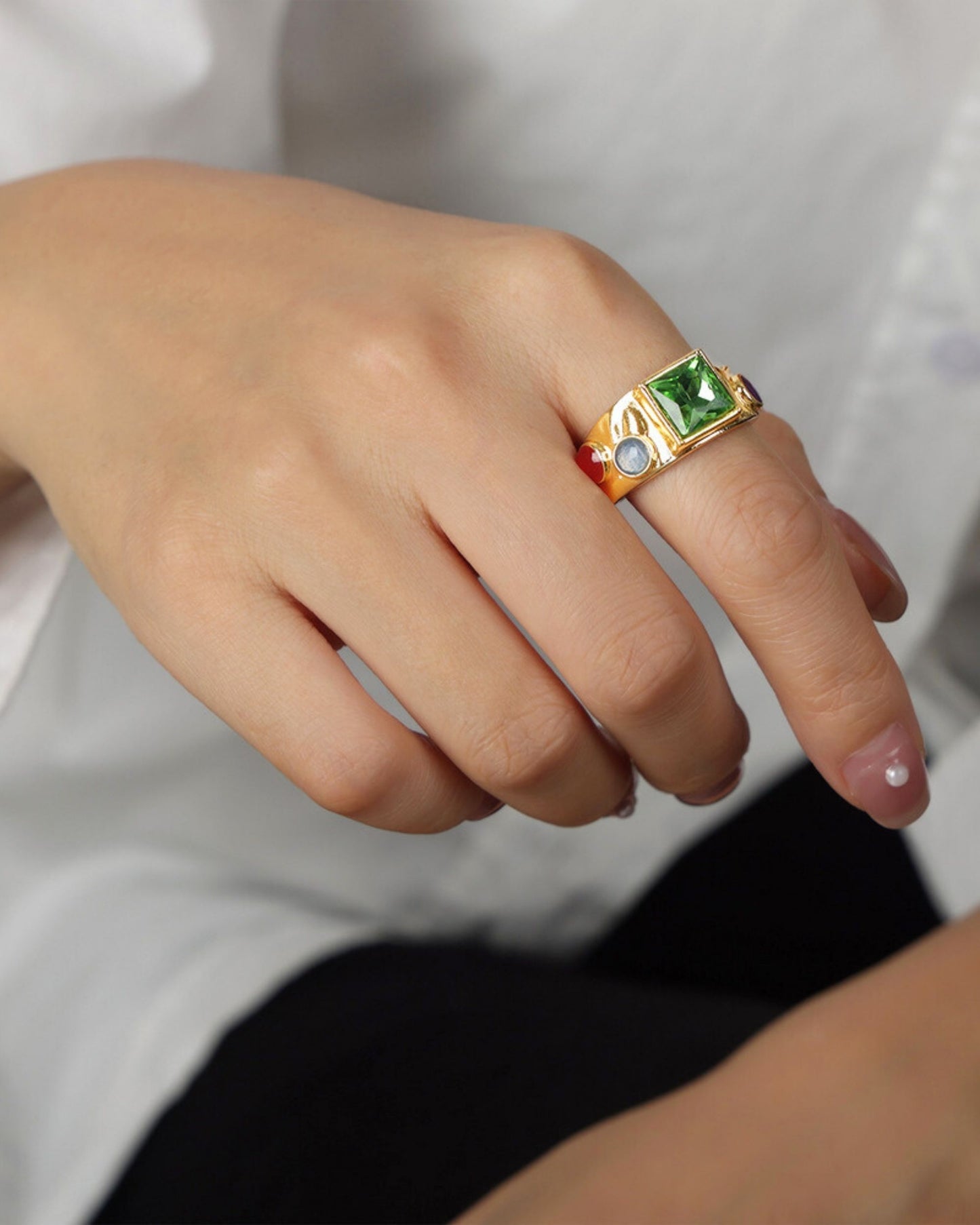 Gold_Orion_Moss_Ring_2