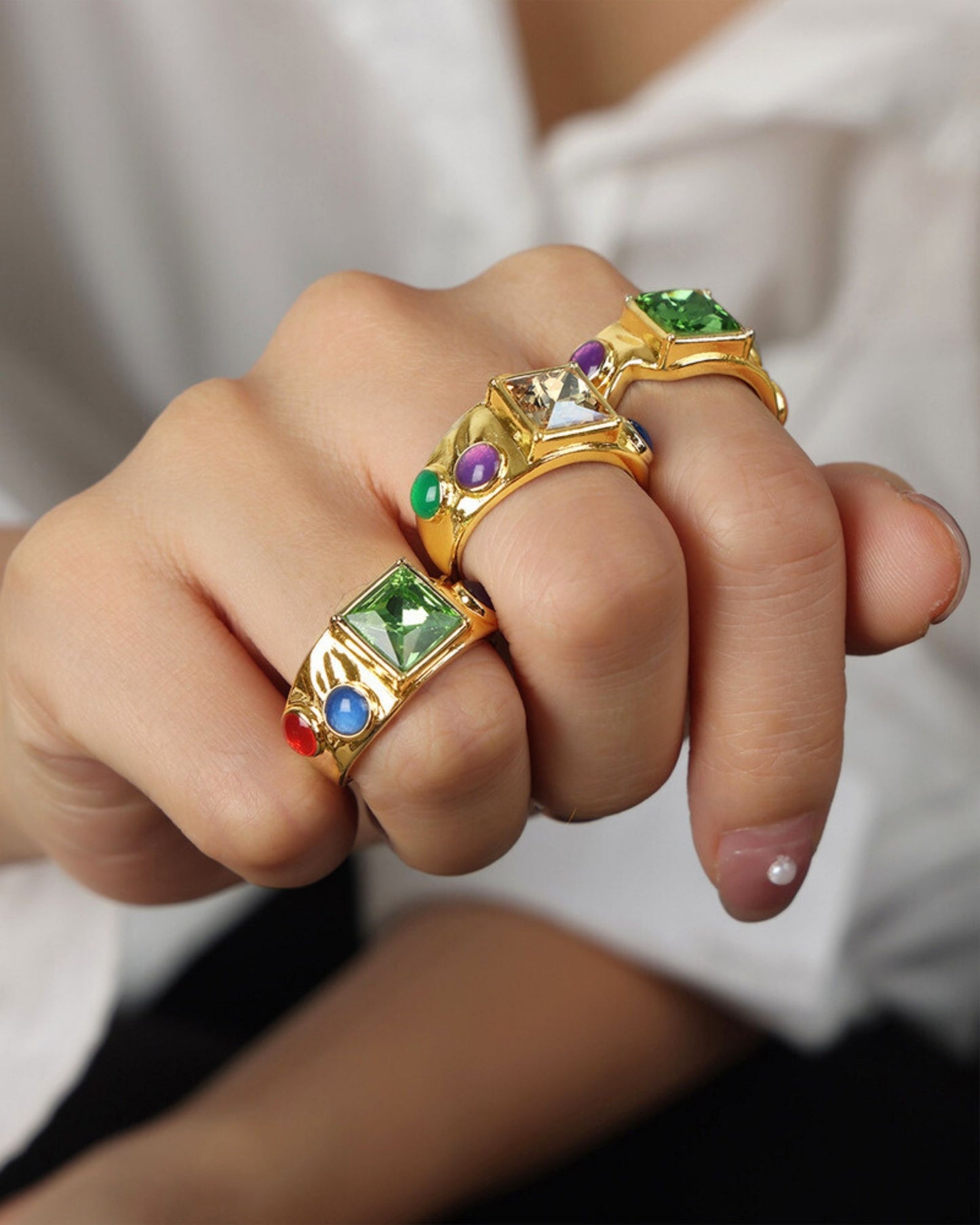 Gold_Orion_Moss_Ring_3