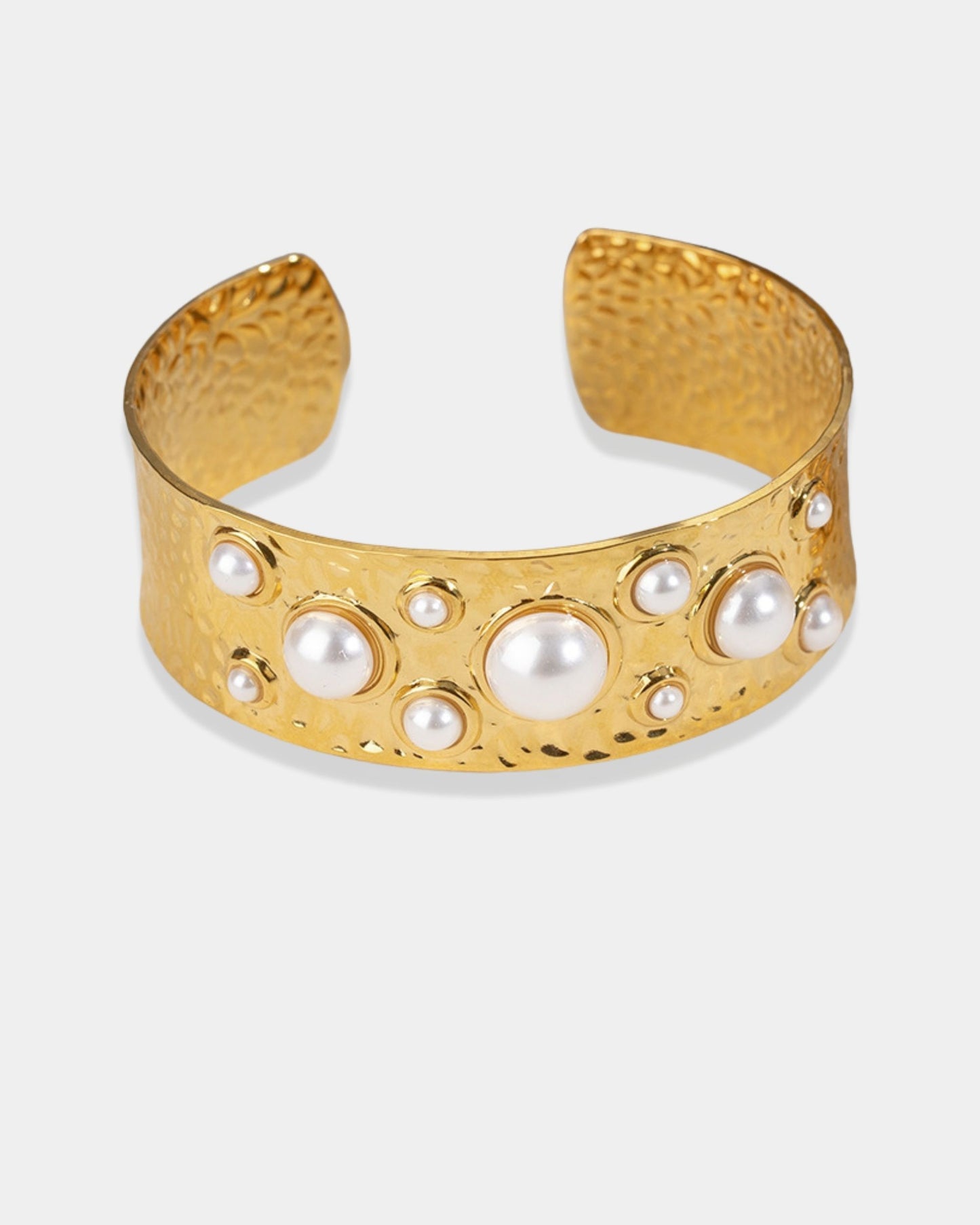 Gold_Pearl_Embedded_Hammered_Bangle_1