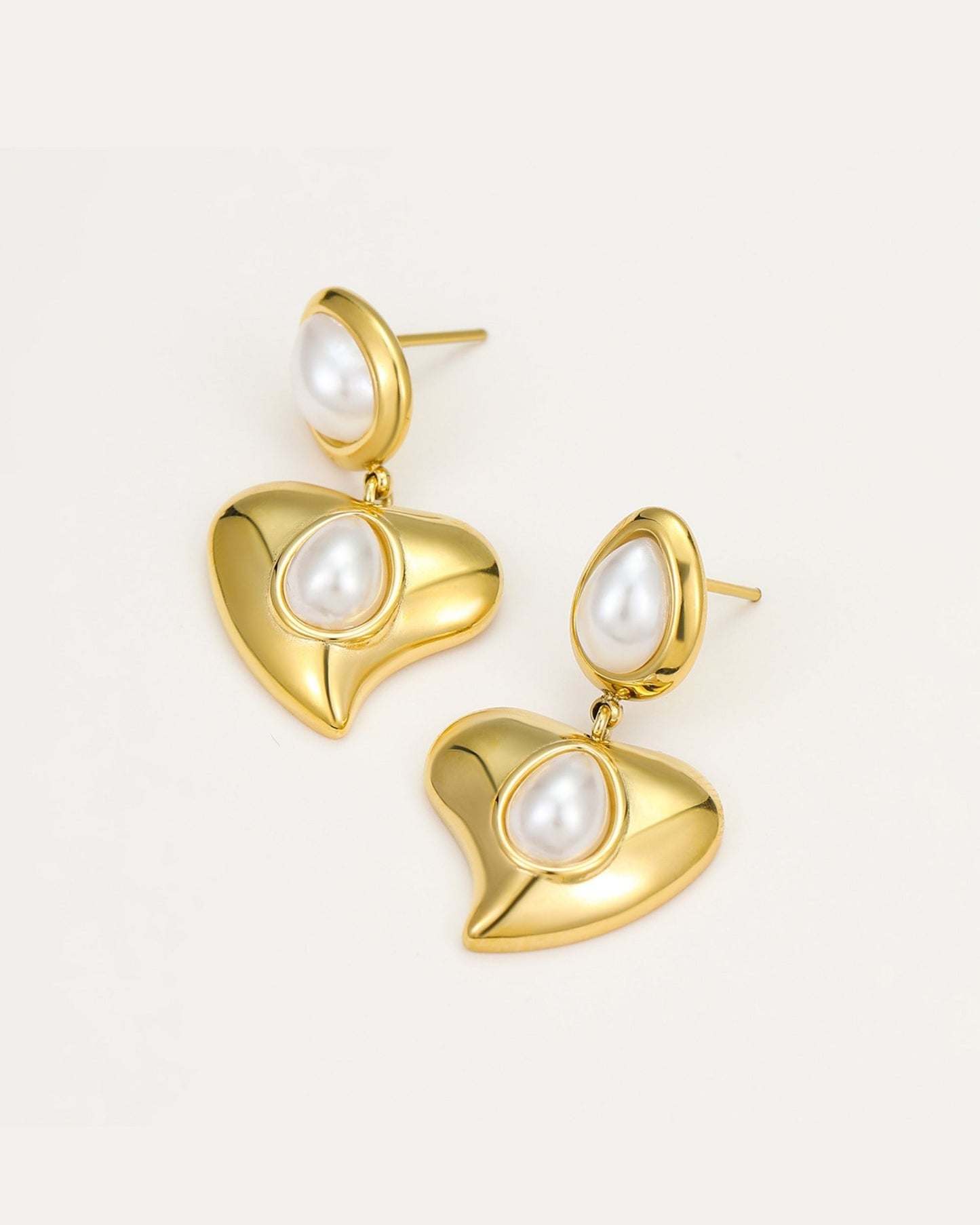 Gold_Pearlheart_Drop_Earrings_1
