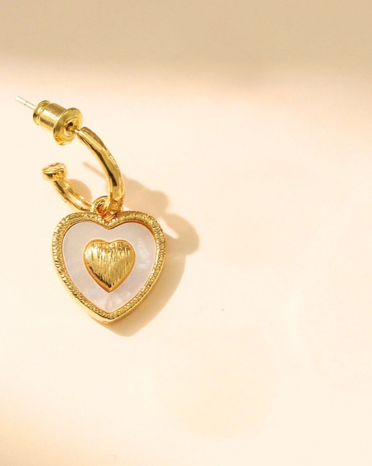 Gold_Pearlheart_Earrings_4
