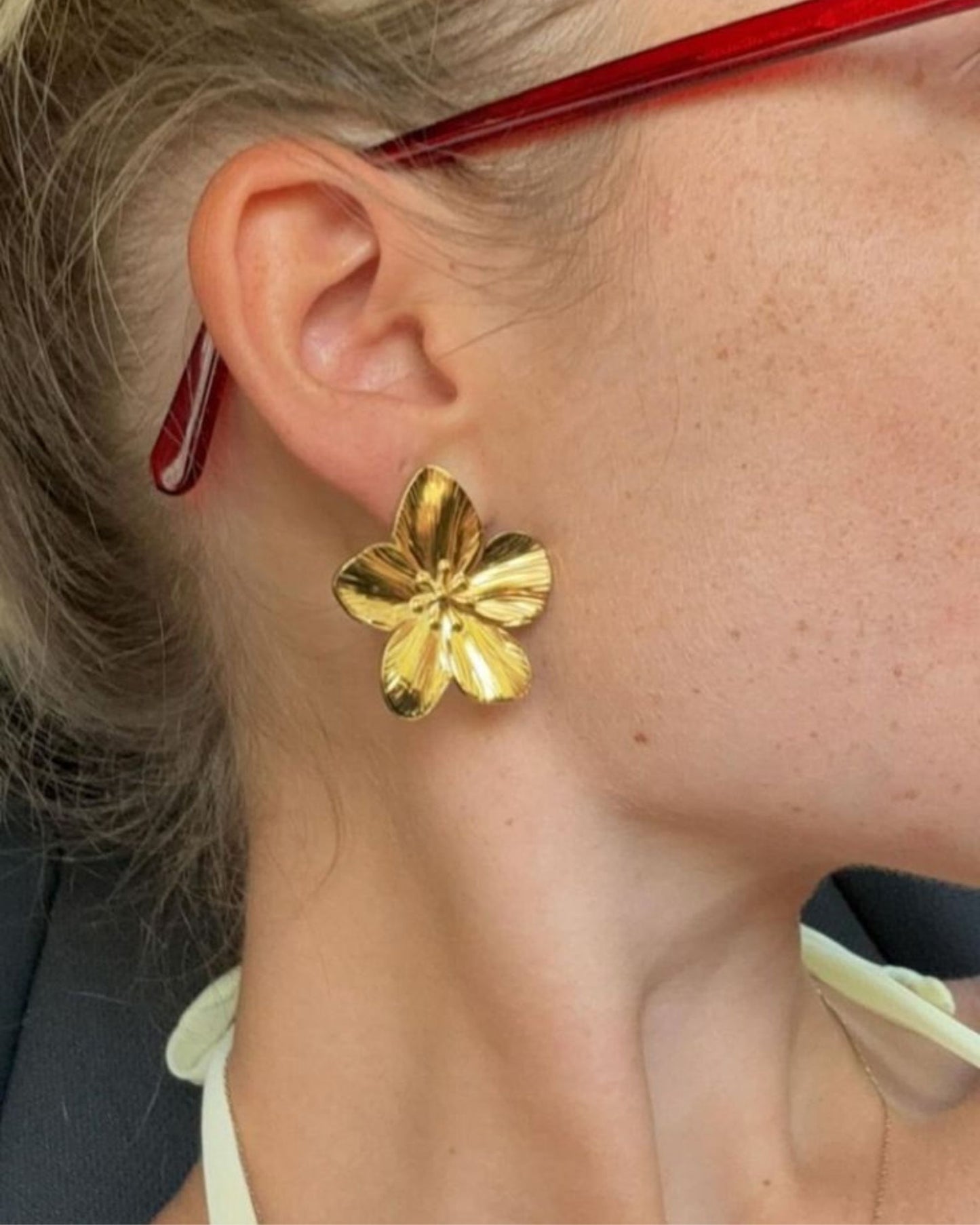 Gold_Petal_Wing_Earrings_3