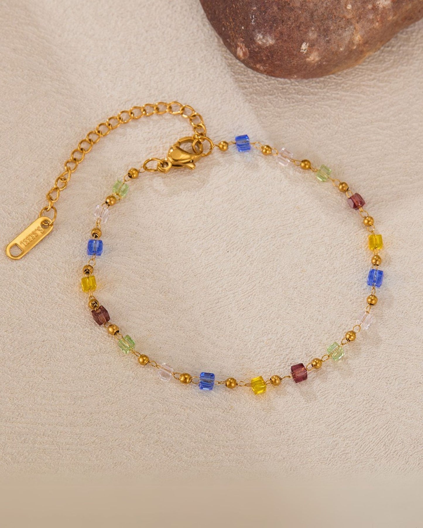 Gold_Prisma_Mood_Bracelet_3