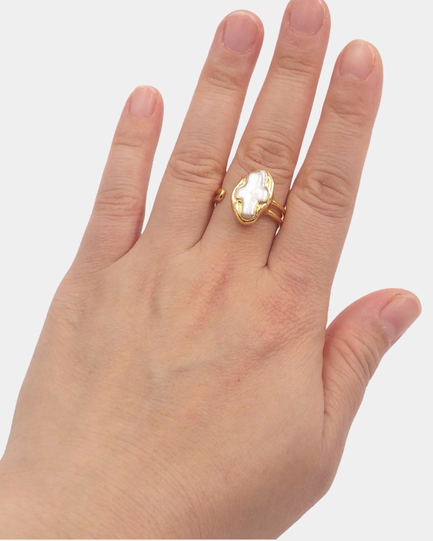 Gold_Raw_Pearl_Cross_Ring_2