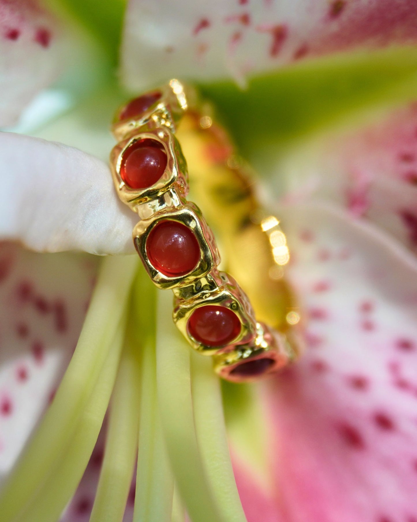 Gold_Sol_Trace_Ring_6